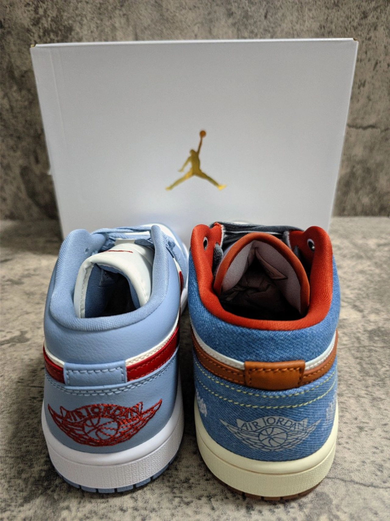 撞色的冰火红蓝还是复古的牛仔❗️aj 1 极限二选一❓