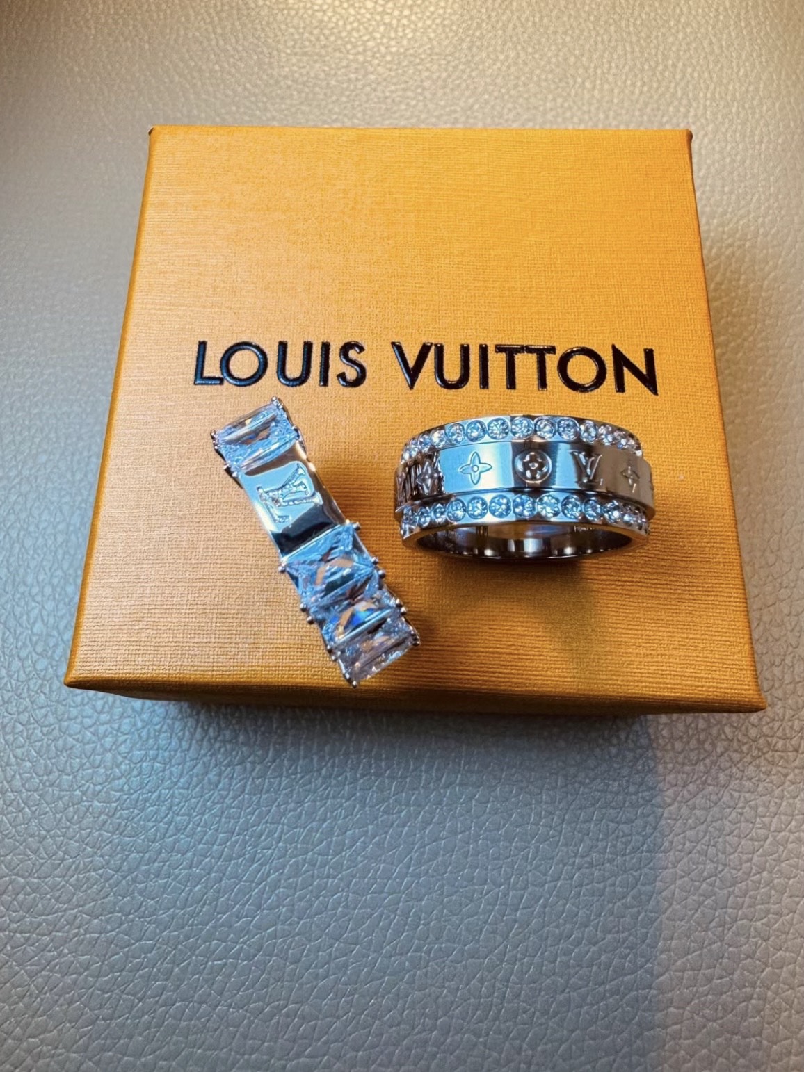 这两款lv戒指是真没得说!你不得不承认真的好美!
