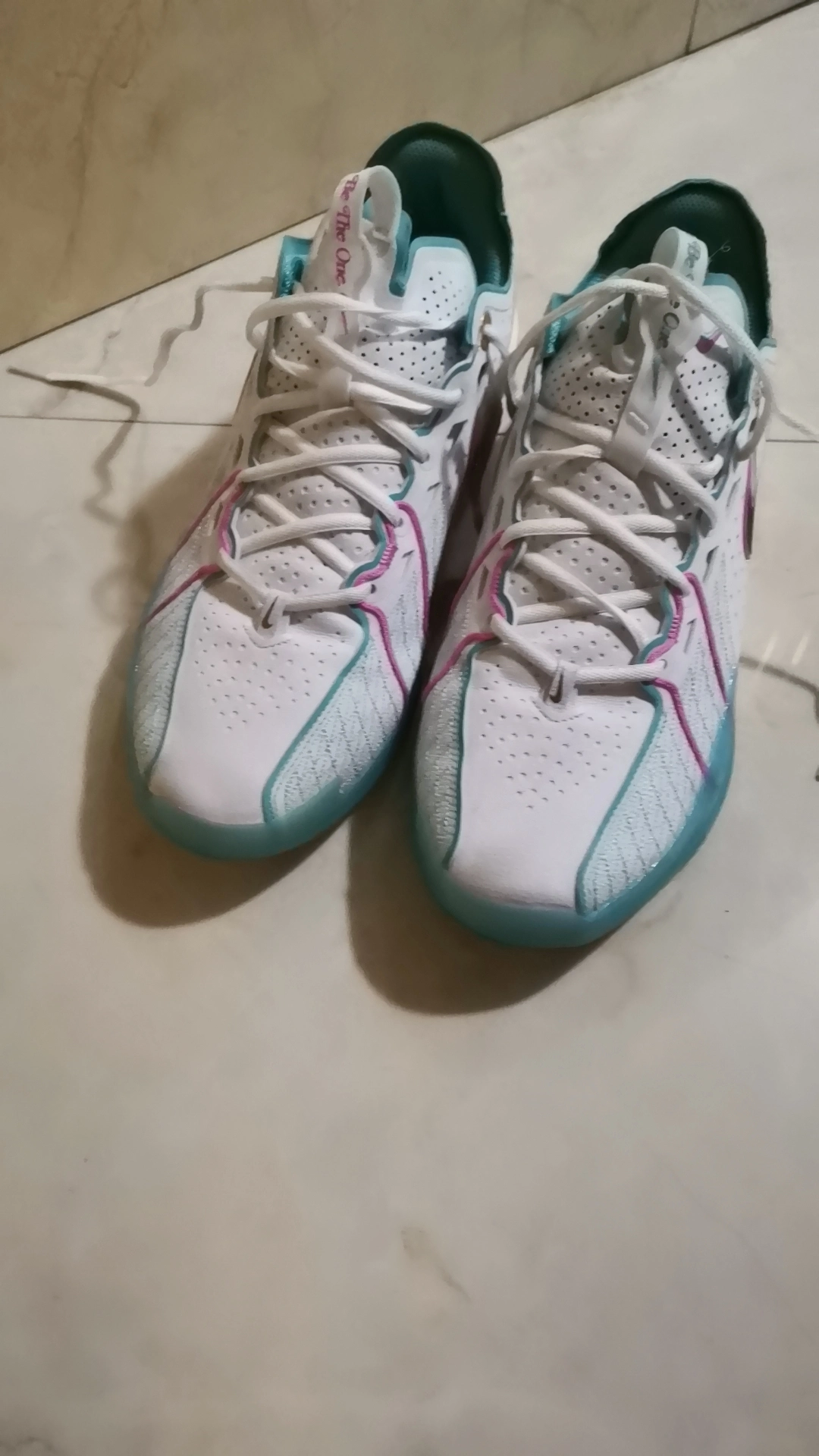 custom review-Nike Air Zoom GT Cut 3 EP 'White Pink Teal'