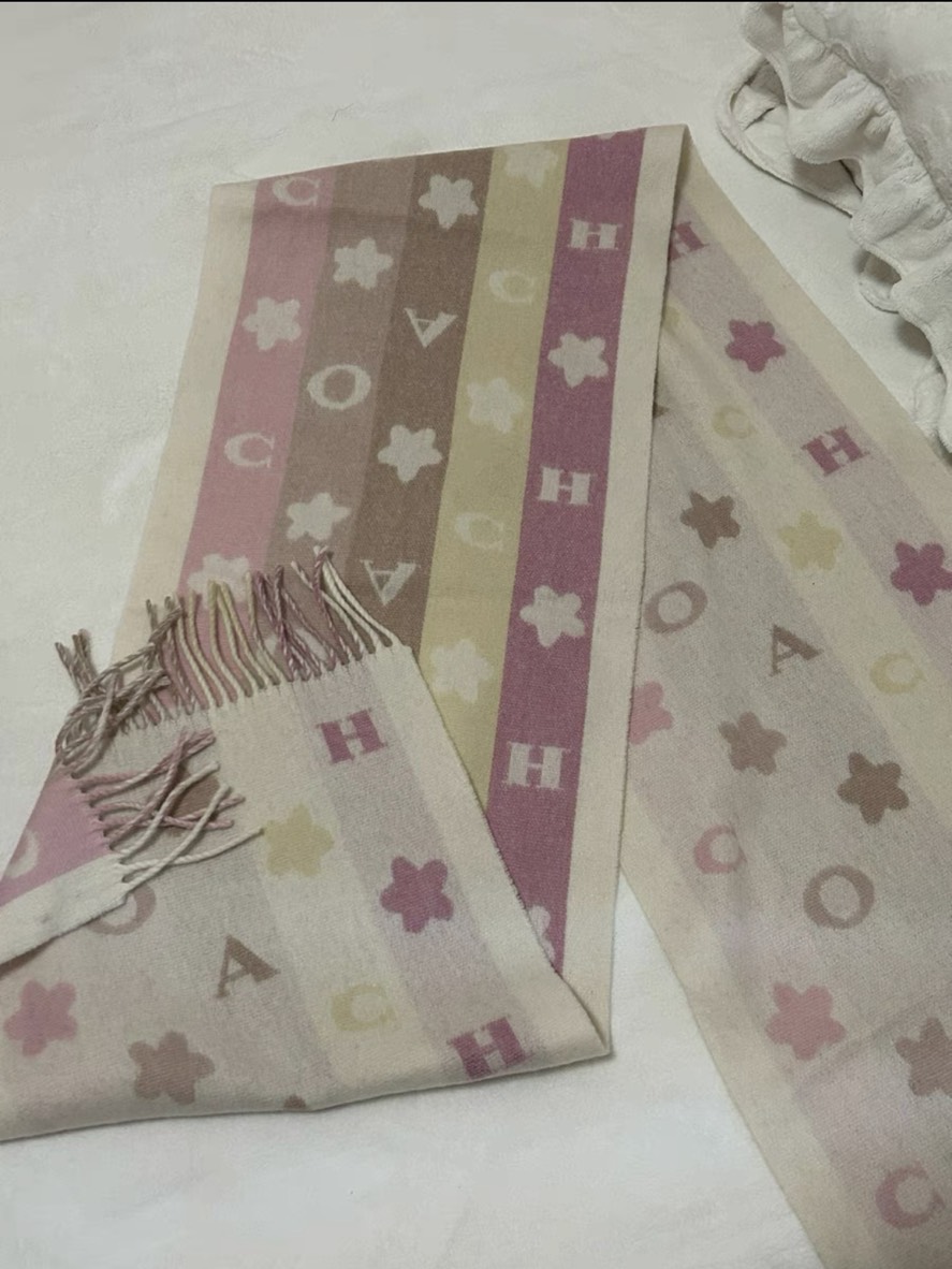 custom review-COACH Вязаные шарфы Женские Розовый