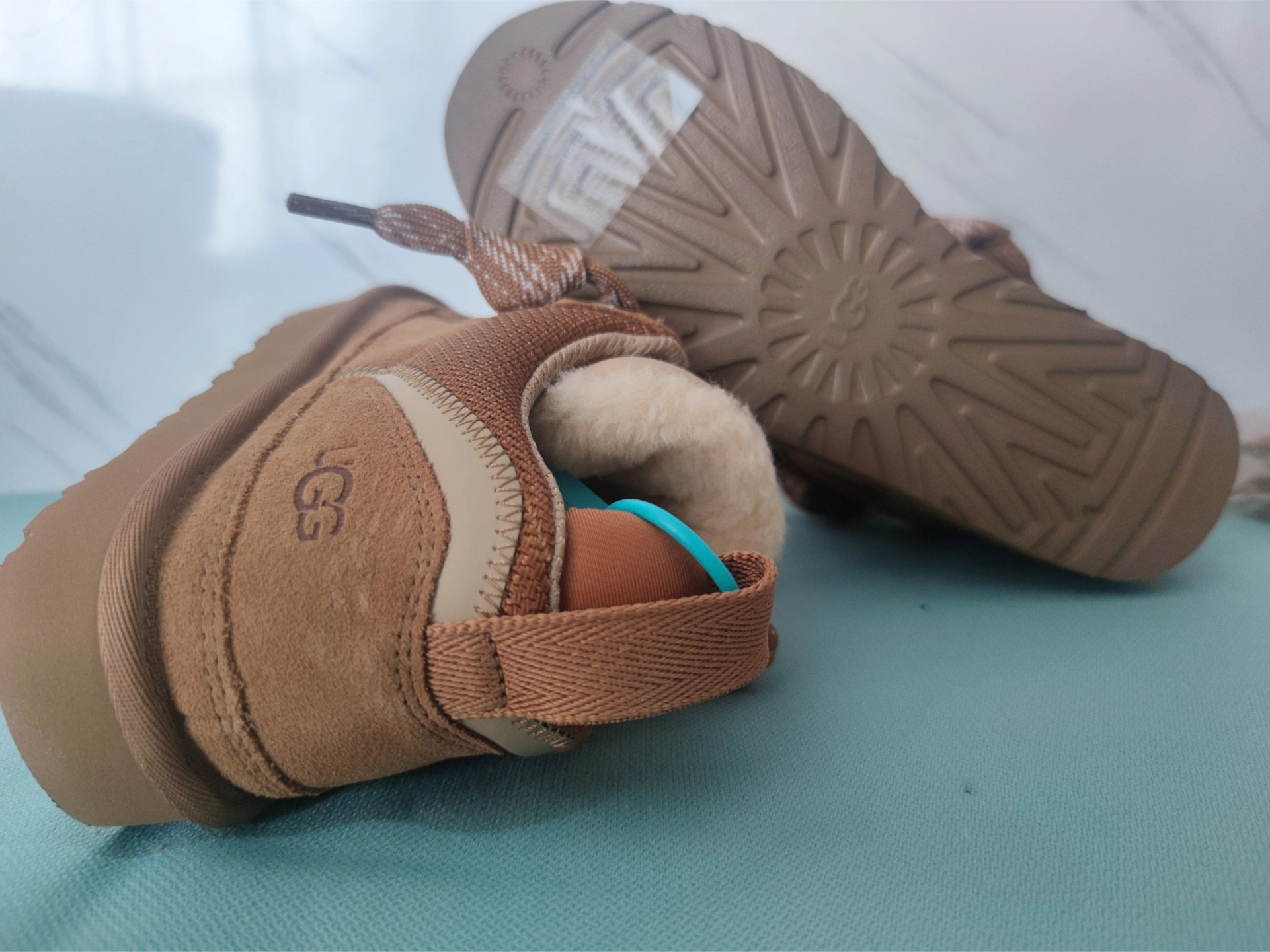 custom review-UGG Lowmel Chestnut Women's