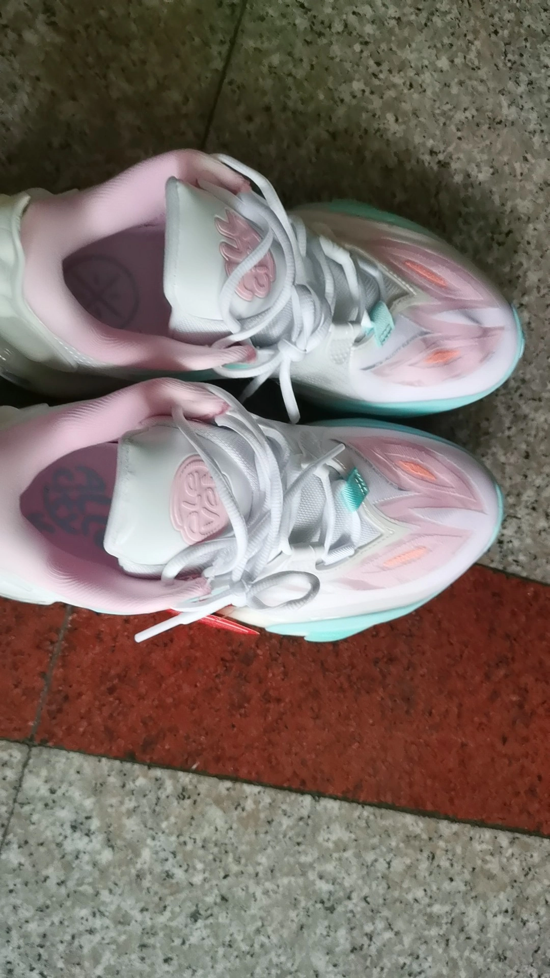 custom review-Li-Ning Wade All City 11 V2 'Family Love'