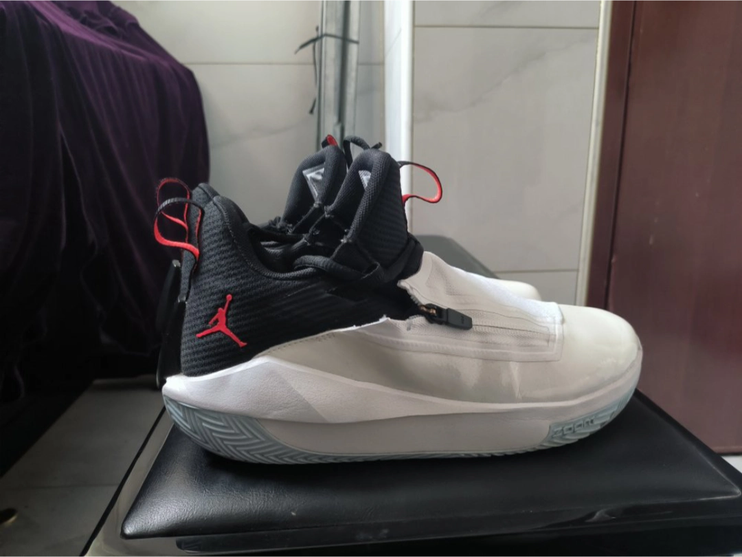 custom review-Jordan Jumpman Hustle PF Амортизация Легкий Низкий Топ Баскетбольные Кроссовки Мужской Черный Белый