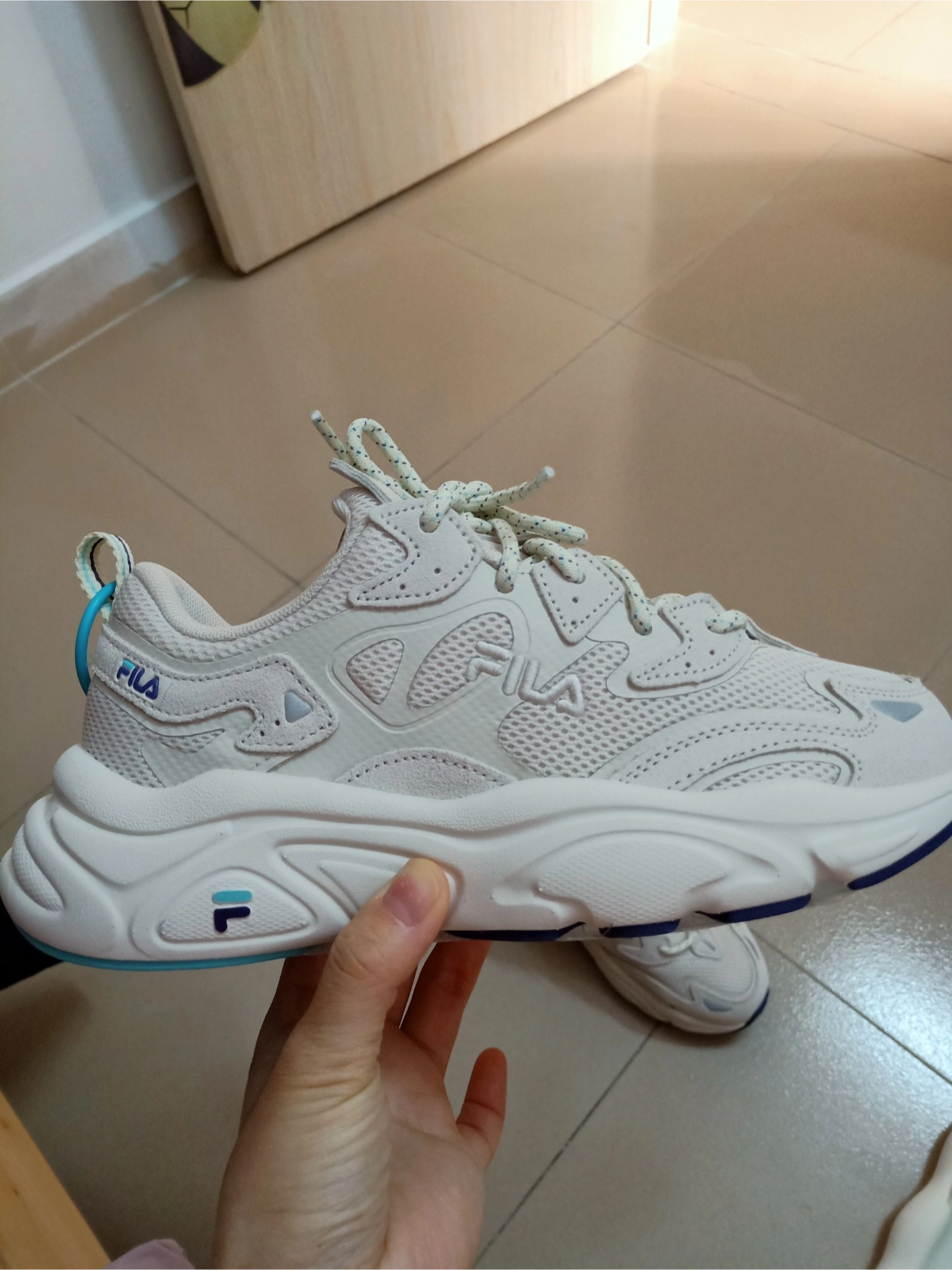 custom review-FILA Mars 1 Устойчивый к истиранию Низкий Топ Повседневная обувь Женская Молочно-белая