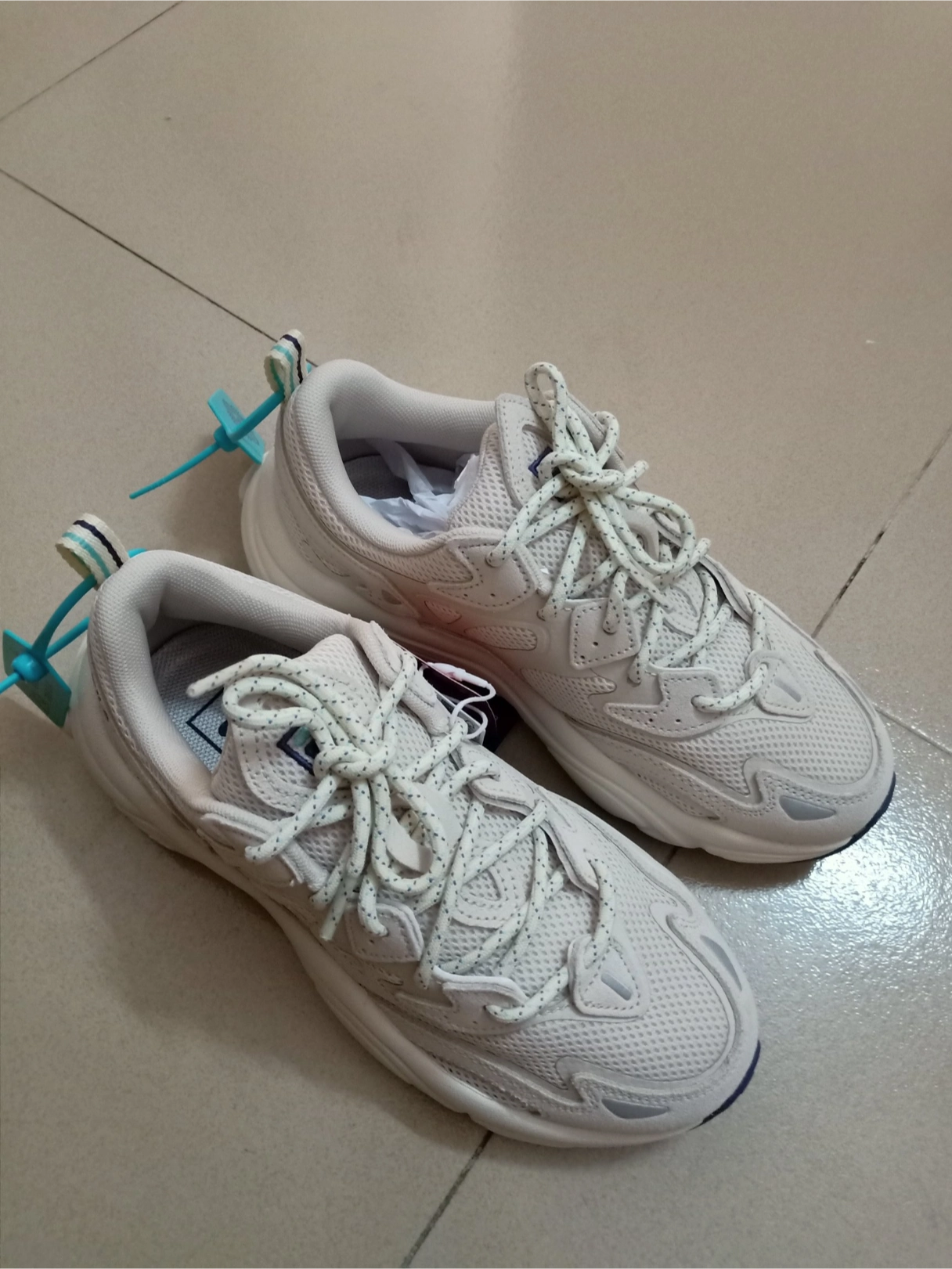 custom review-FILA Mars 1 Устойчивый к истиранию Низкий Топ Повседневная обувь Женская Молочно-белая