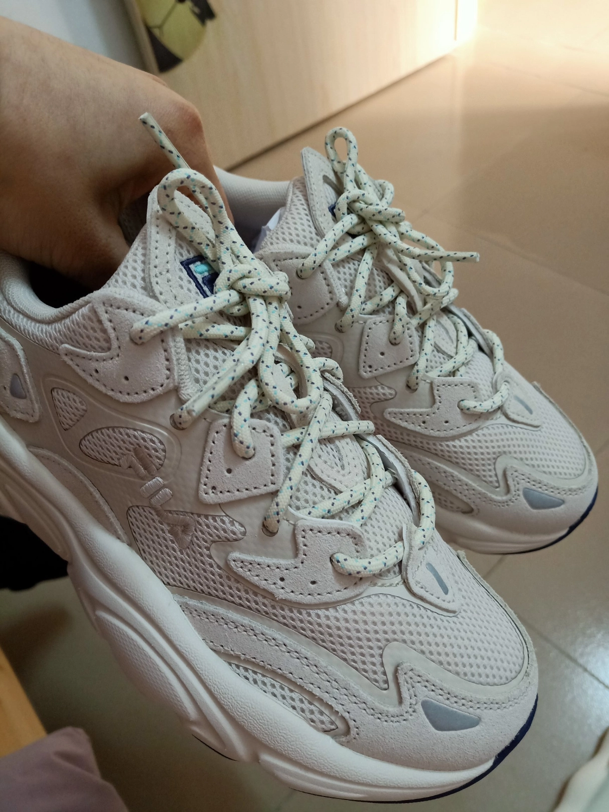 custom review-FILA Mars 1 Устойчивый к истиранию Низкий Топ Повседневная обувь Женская Молочно-белая