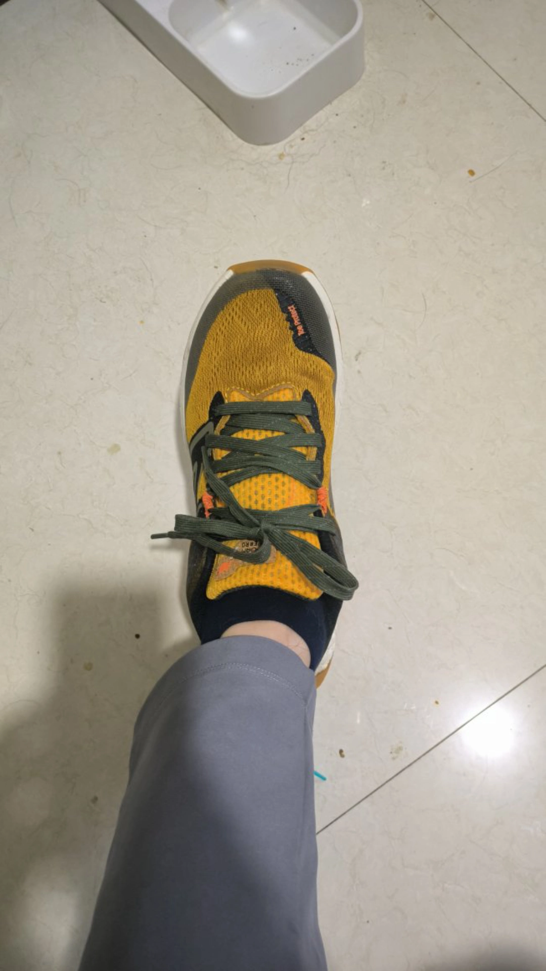 custom review-New Balance Hierro v7 Дышащие Низкие Кроссовки для Беговых Пути Мужские Коричнево-Желтые