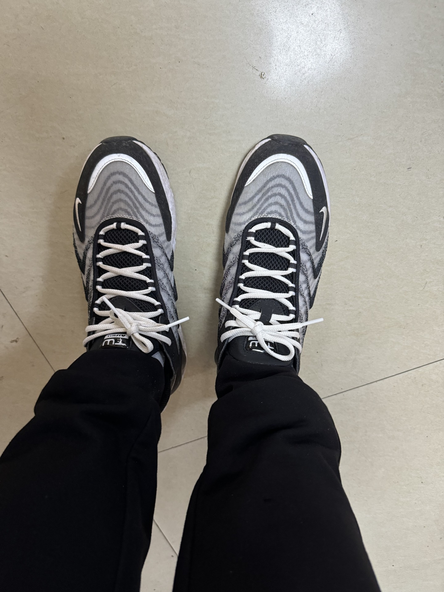 custom review-Nike Air Max TW Аbrasion Resistant Низкий Топ Повседневный Городской Коммутирование Беговые кроссовки Мужской Черно-белая панда