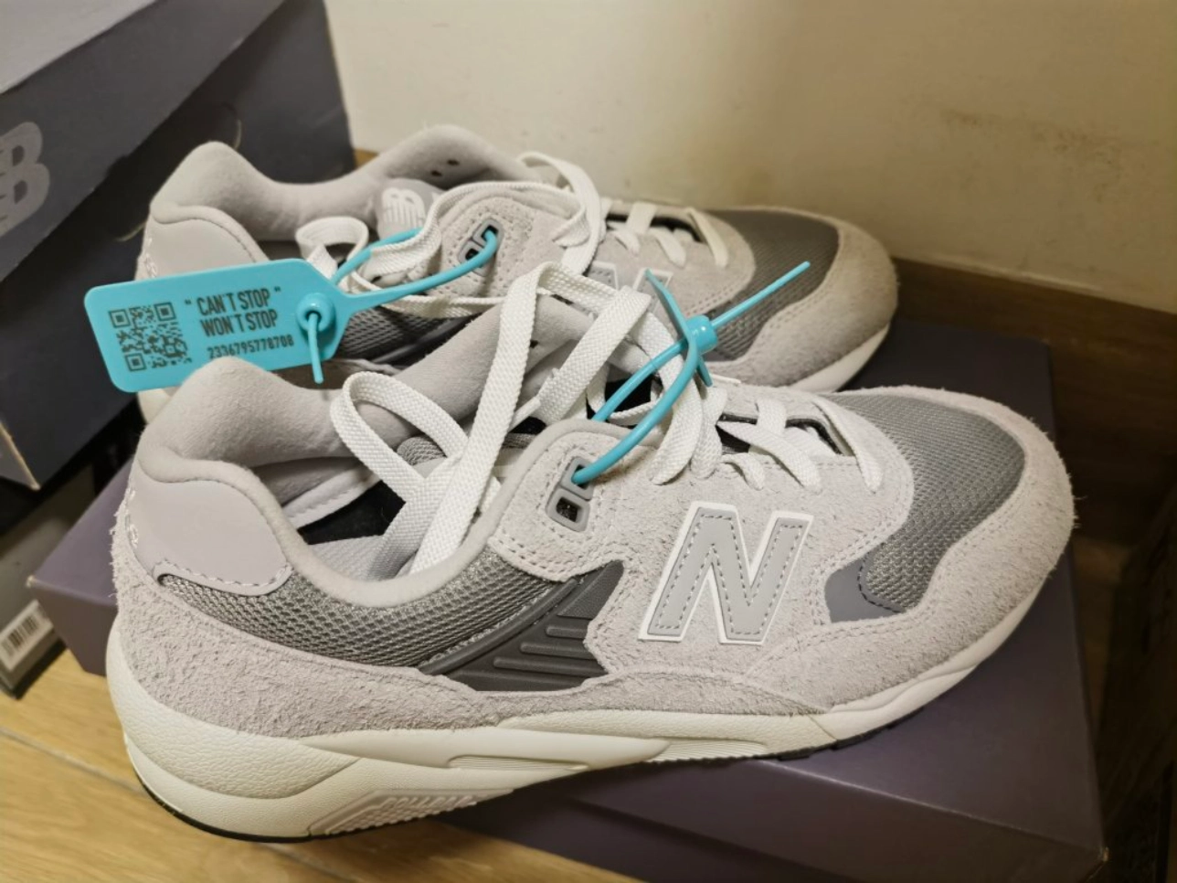 custom review-New Balance NB 580 Устойчивые к истиранию Низкие Кроссовки для Бега Унисекс Серый Белый