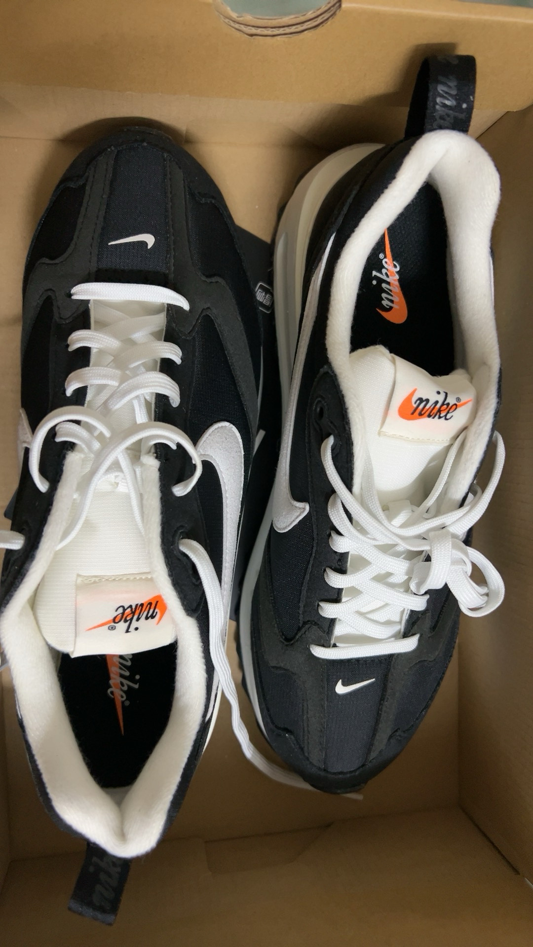 custom review-Nike Air Max Dawn 
Black White

