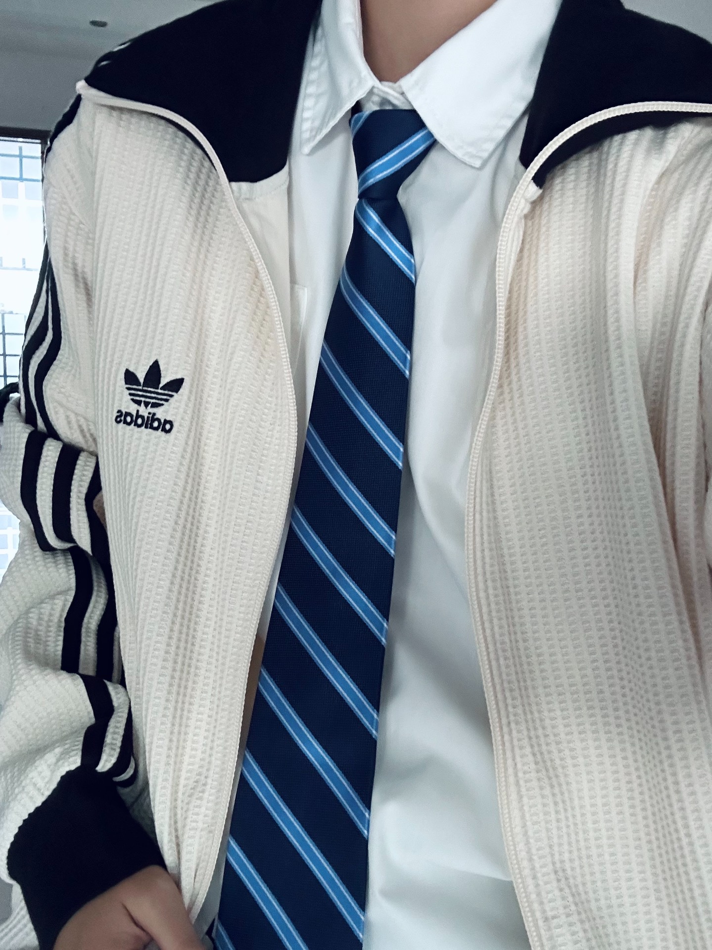 custom review-Adidas Originals Clover Series Outfit Jacket Unisex Wonder White