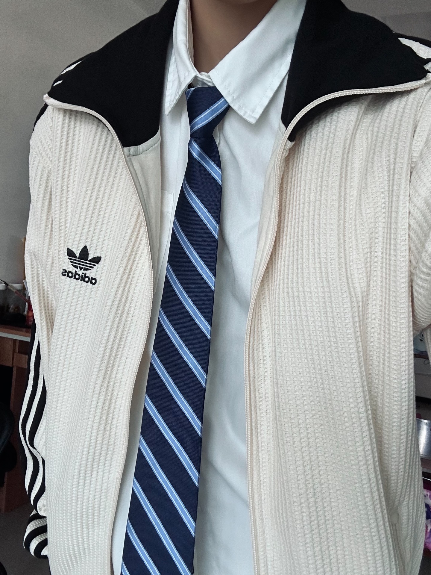 custom review-Adidas Originals Clover Series Outfit Jacket Unisex Wonder White