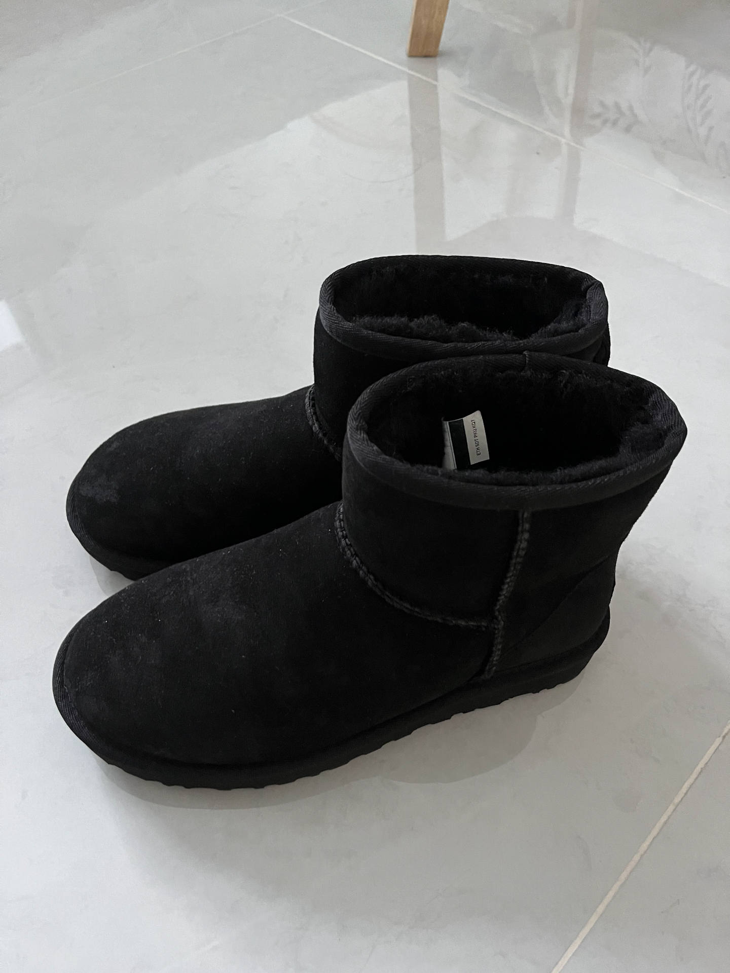 custom review-UGG CLASSIC MINI Короткий Снегокат Женские Черный