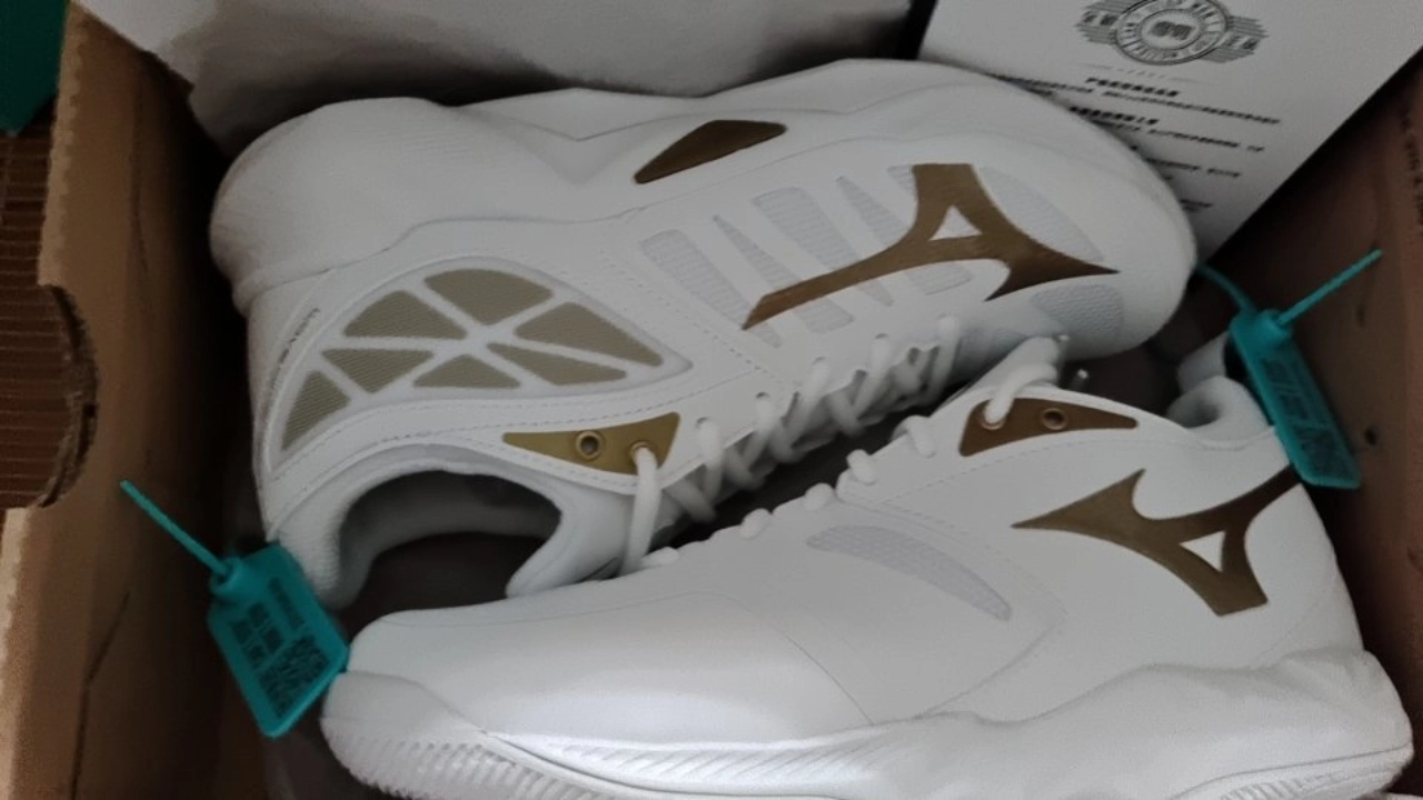 custom review-Mizuno Wave Dimension Амортизирующие шоки противоскользящие устойчивые к истиранию низкий топ кроссовки для тренировок унисекс белый золото