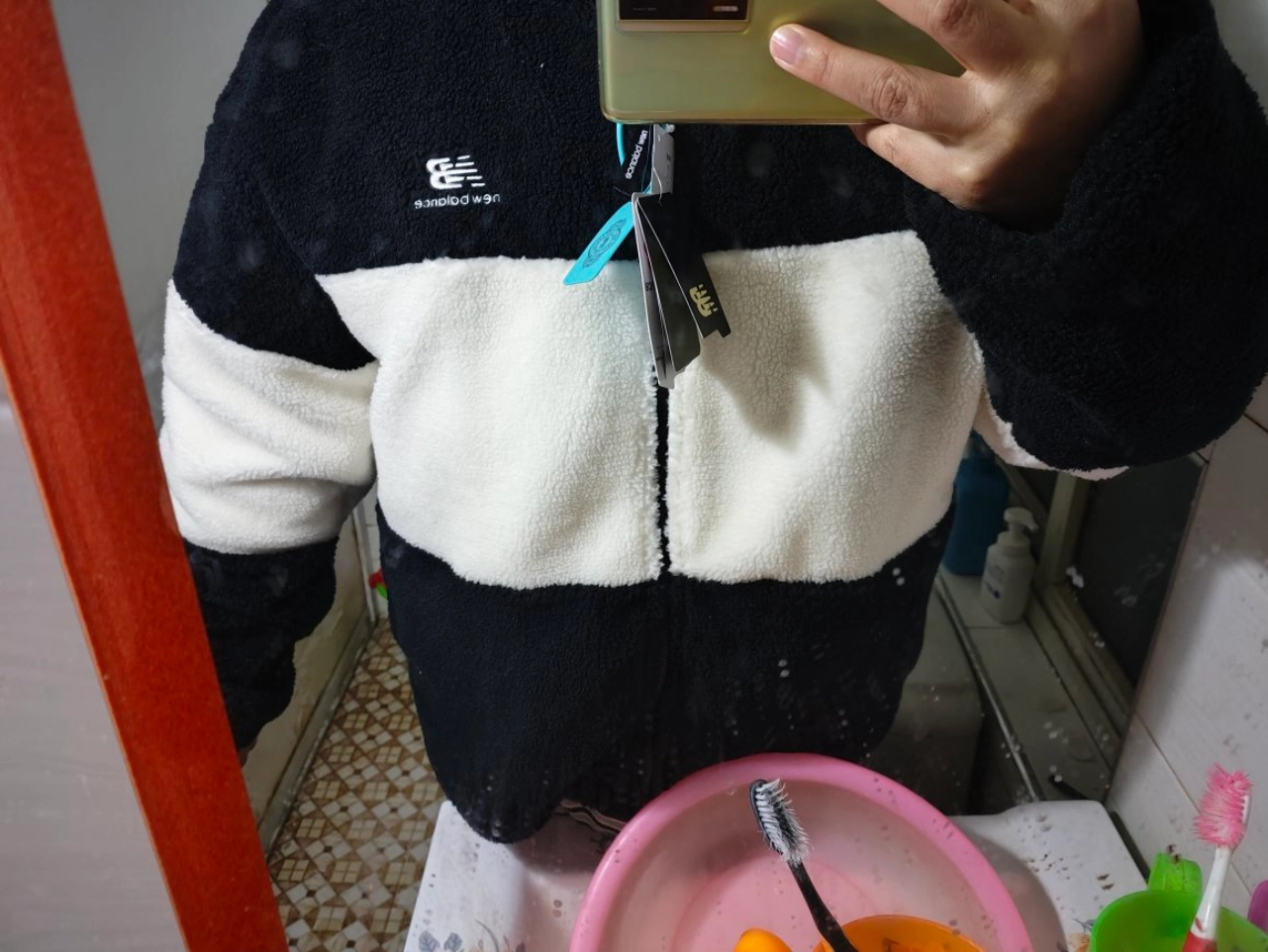 custom review-New Balance совместная брендированная куртка унисекс разноцветная