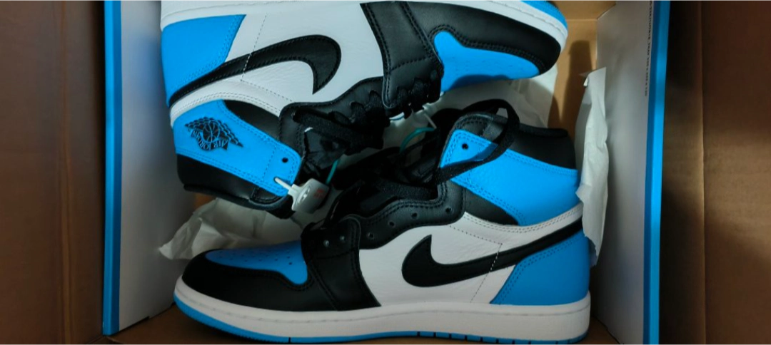 custom review-Jordan 1 Retro High Og Unc Toe