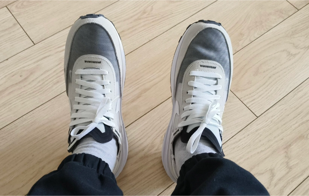 custom review-Nike Waffle One 'Summit White'