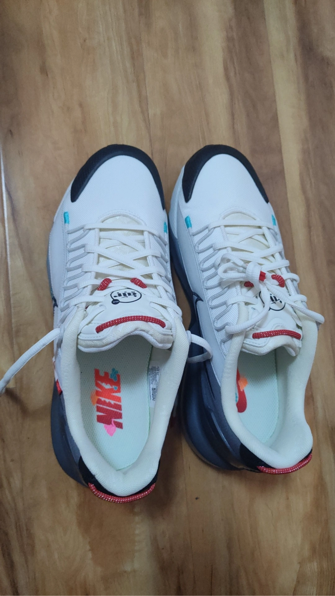 custom review-Nike Air Max Pulse Summit White Metallic Silver