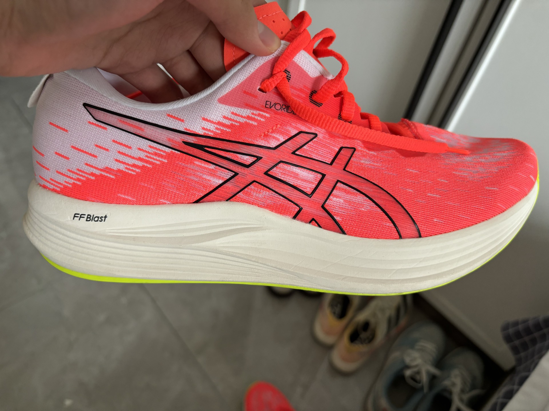 custom review-ASICS EvoRide Speed 2 Амортизация Низкий Топ Марафон Беговые Кроссовки Мужские Красный Белый
