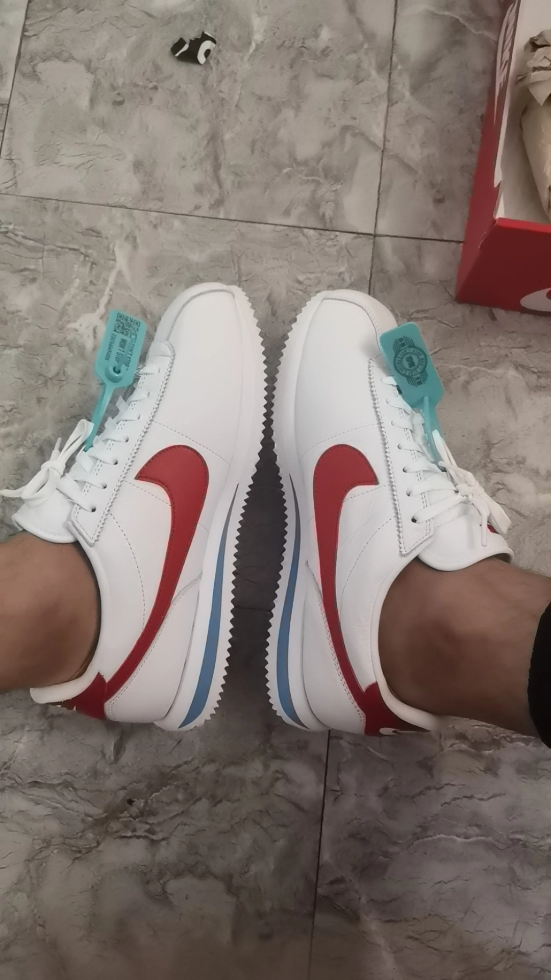 custom review-Nike Cortez Slip-Resistant Низкий Топ Повседневный Городской Коммутирование Беговые кроссовки Унисекс Белый Красный