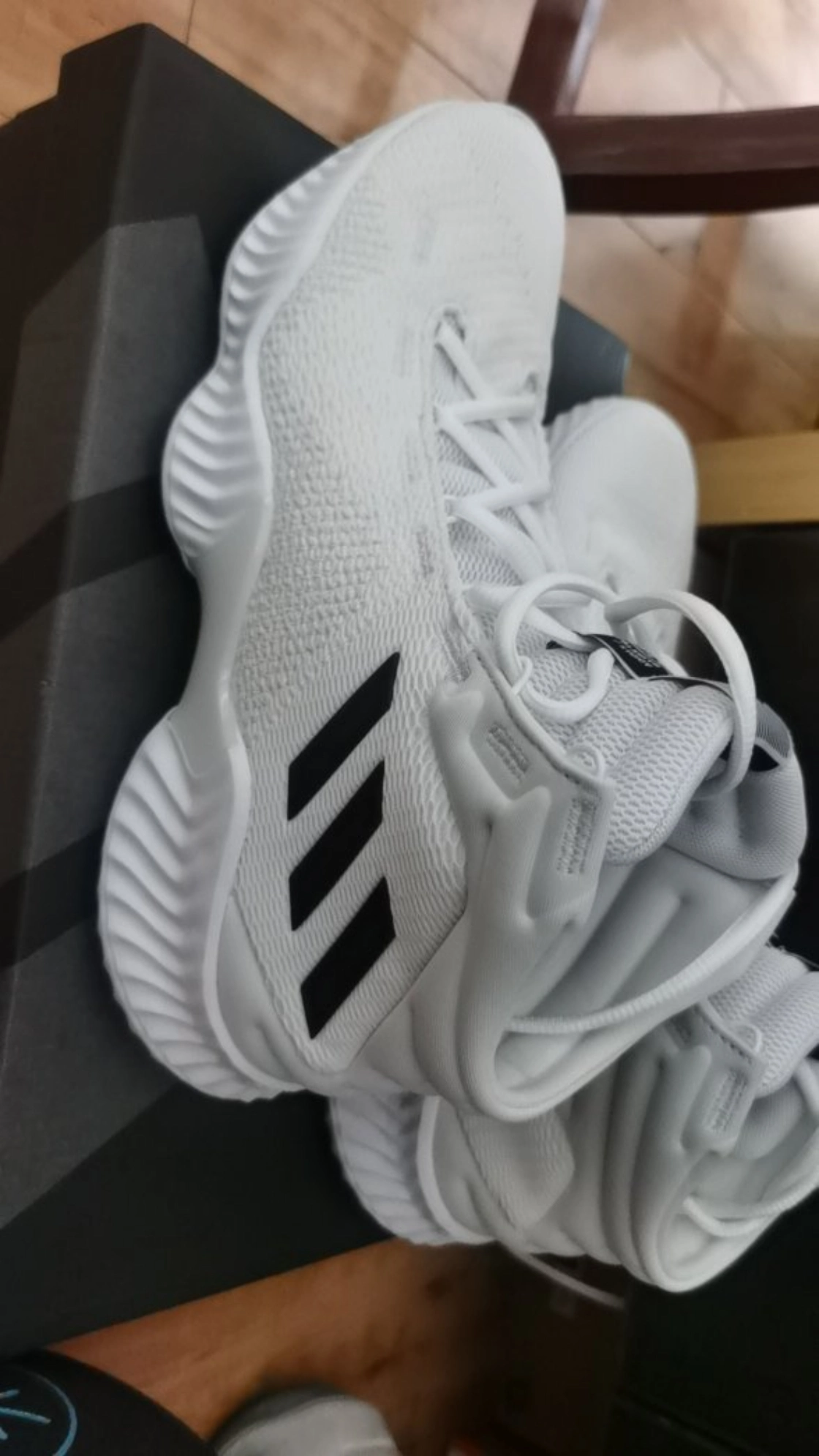 custom review-Adidas Pro Bounce 2018 Амортизаторы Slip-resistant MID Топ Баскетбольные кроссовки Мужской Экрю Азиатская Версия