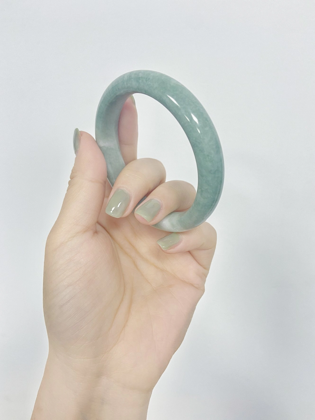 真香警告!岫玉飘花手镯