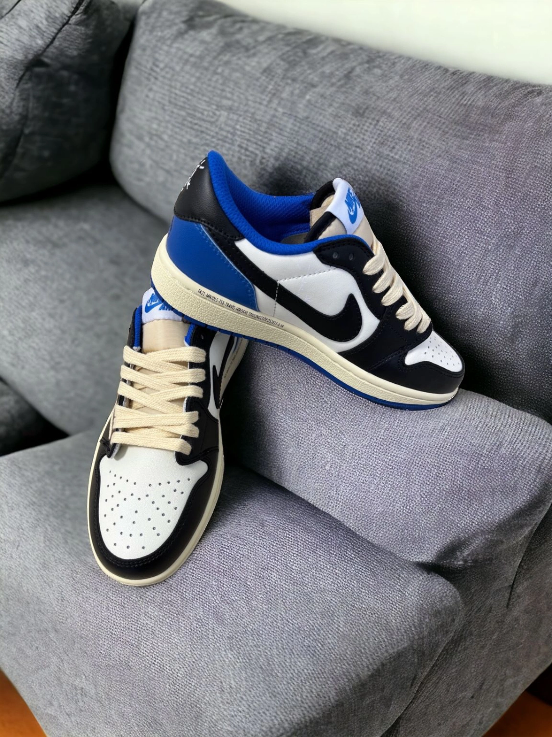 air jordan 1 low 蓝白黑休闲鞋