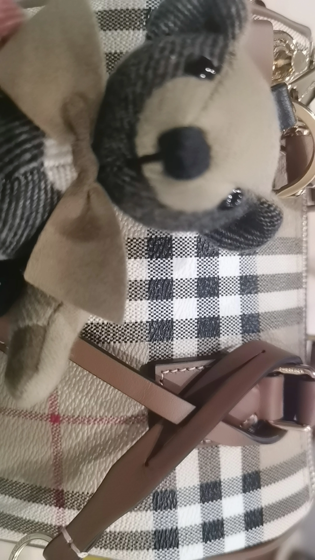 custom review-Burberry Брелок В Виде Медвежонка Thomas Фурнитура Из Блестящего Металла