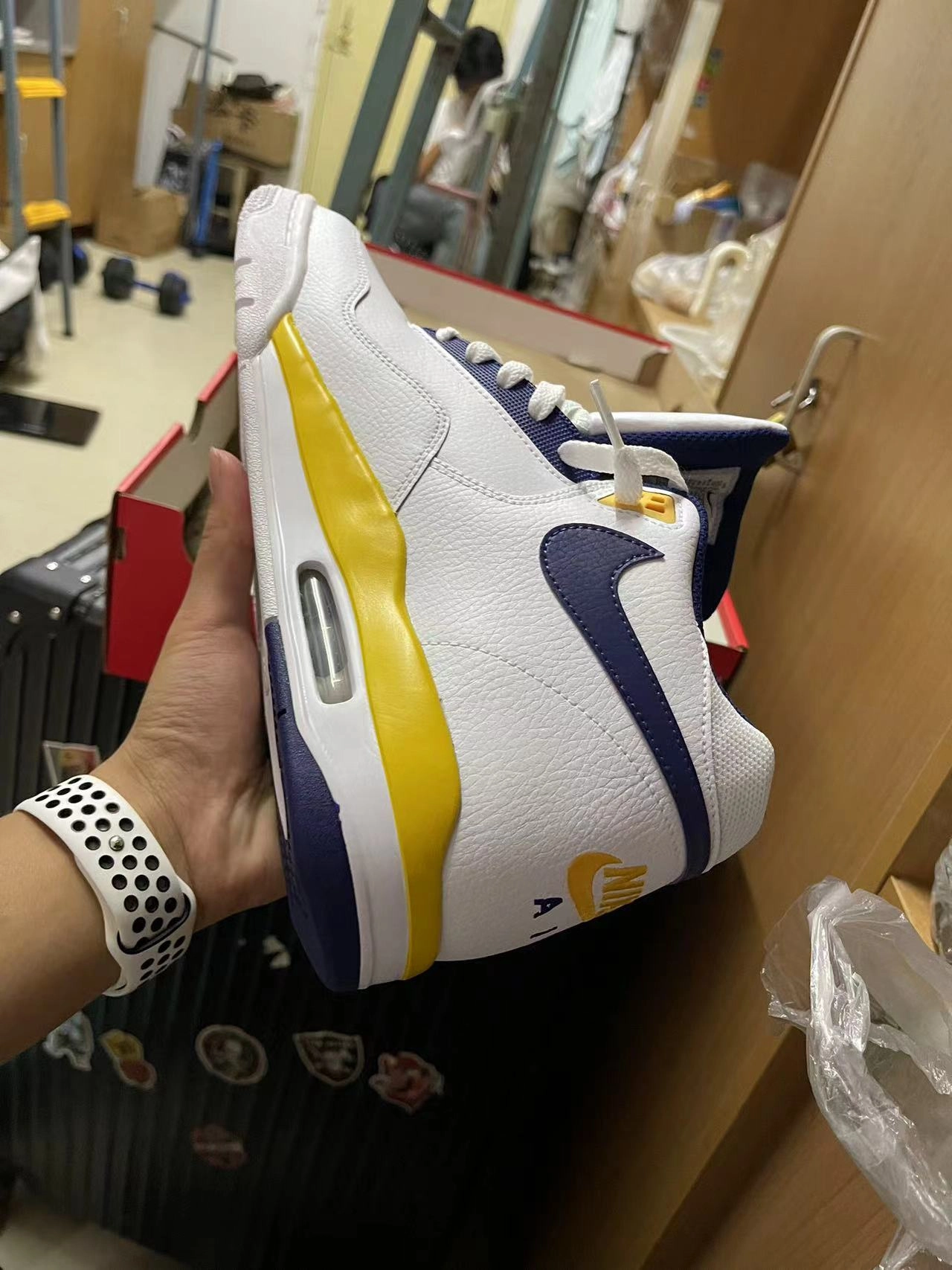custom review-Nike Air Flight Legacy Lakers Home