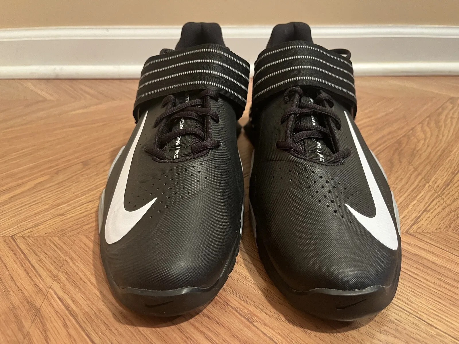 custom review-Nike Savaleos Удобные низкие кроссовки для тренировок унисекс черно-белые