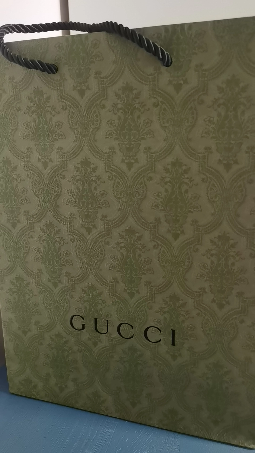 custom review-GUCCI GG Вязаные шарфы Женские Серый Розовый