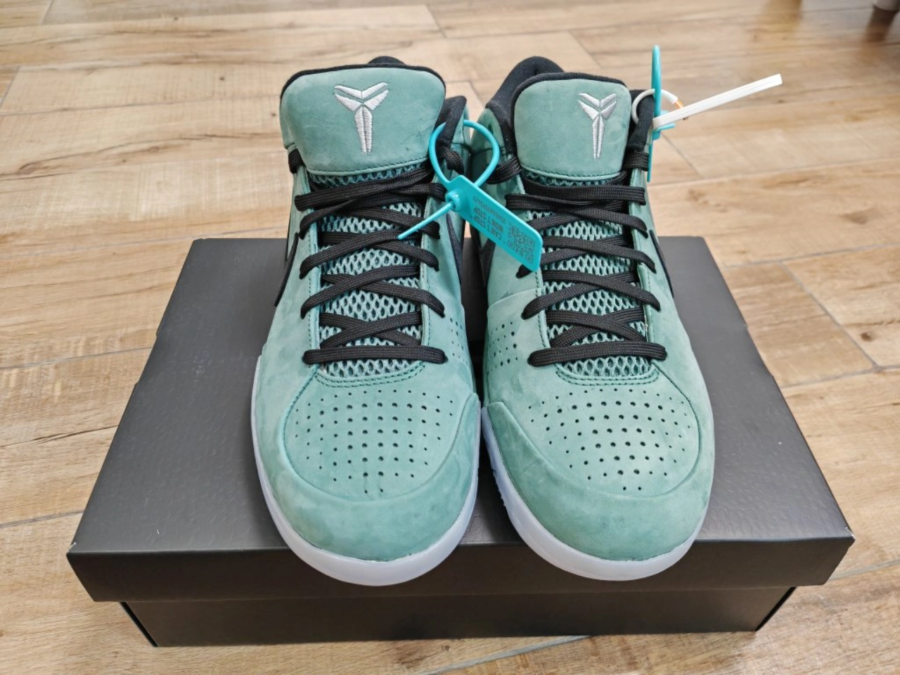 custom review-Nike Zoom Kobe 4 Protro 'Girl Dad'