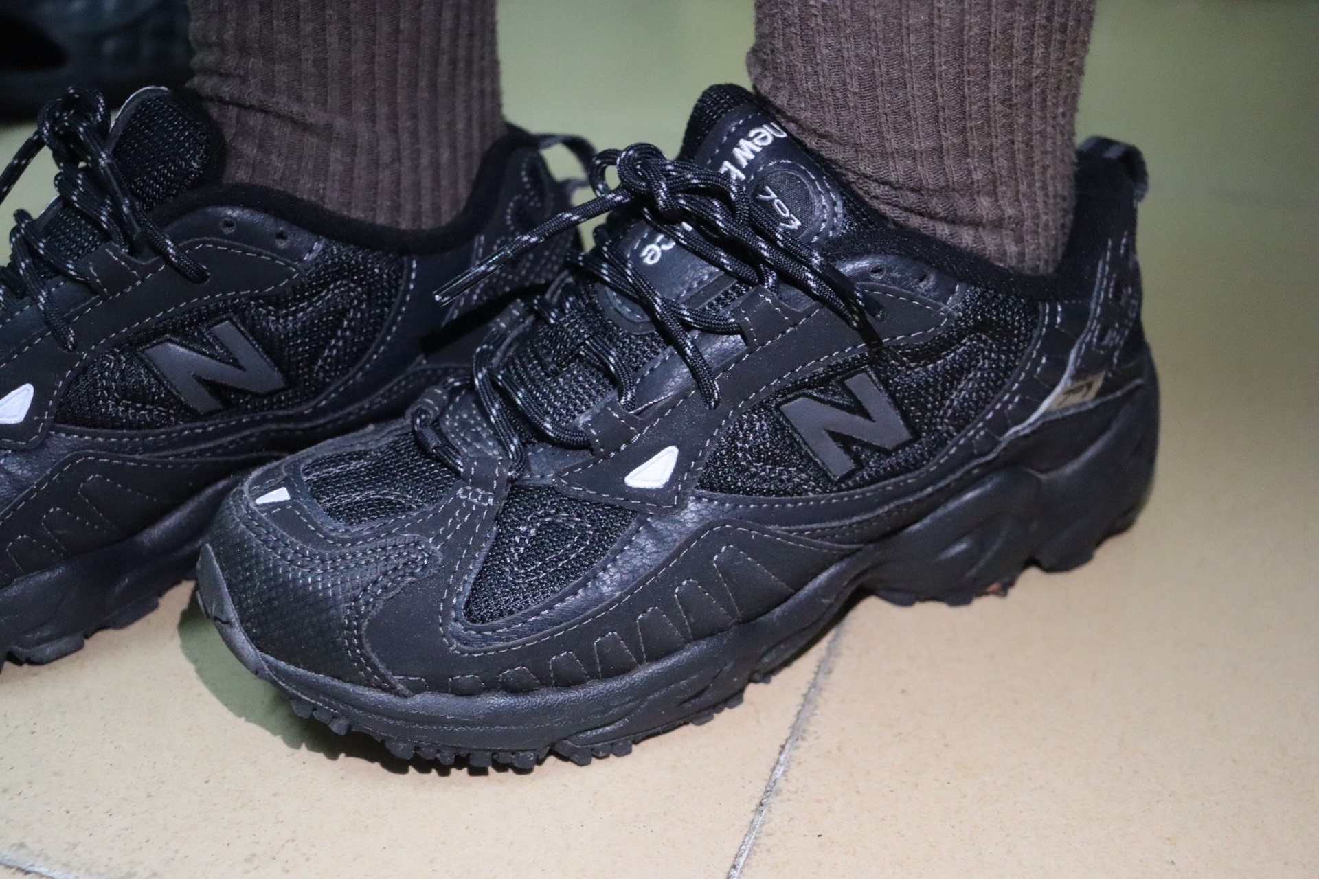 custom review-New Balance NB 703 Уличная обувь Низкий топ Женский