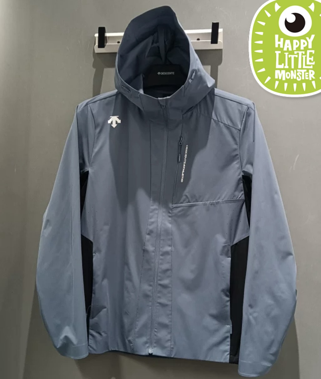 迪桑特外套夏男款明星同款运动休闲梭织上衣,流行的款型和颜色,敲实