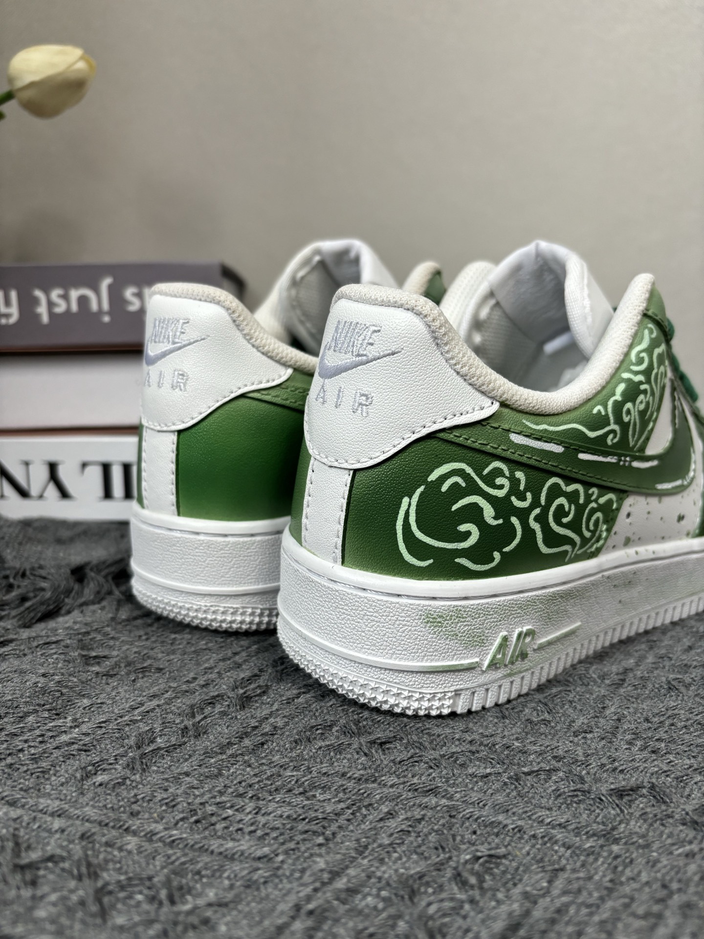 nike air force 1璞玉国风龙年限定渐变涂鸦低帮板鞋女款白绿.