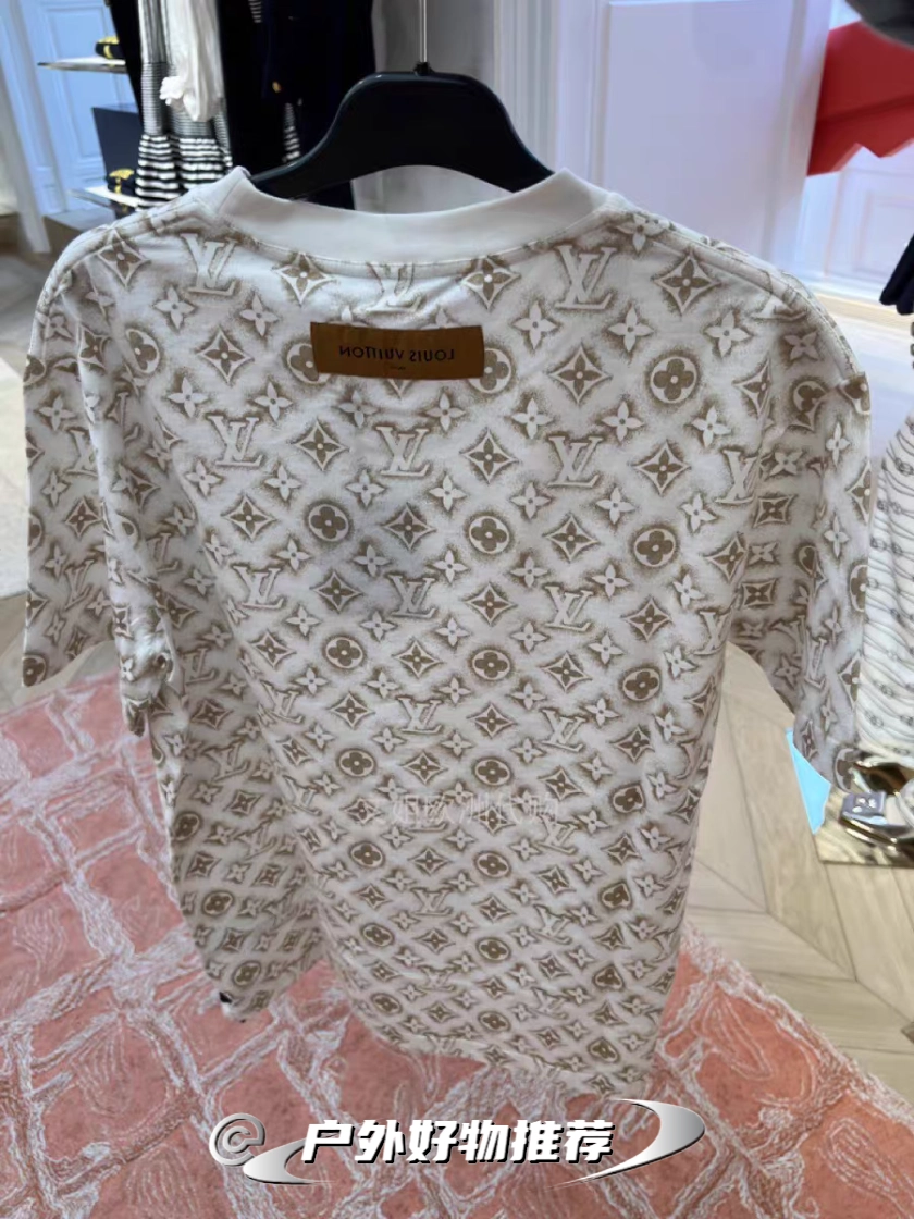 lv 路易威登 男士满印经典logo 短袖t恤