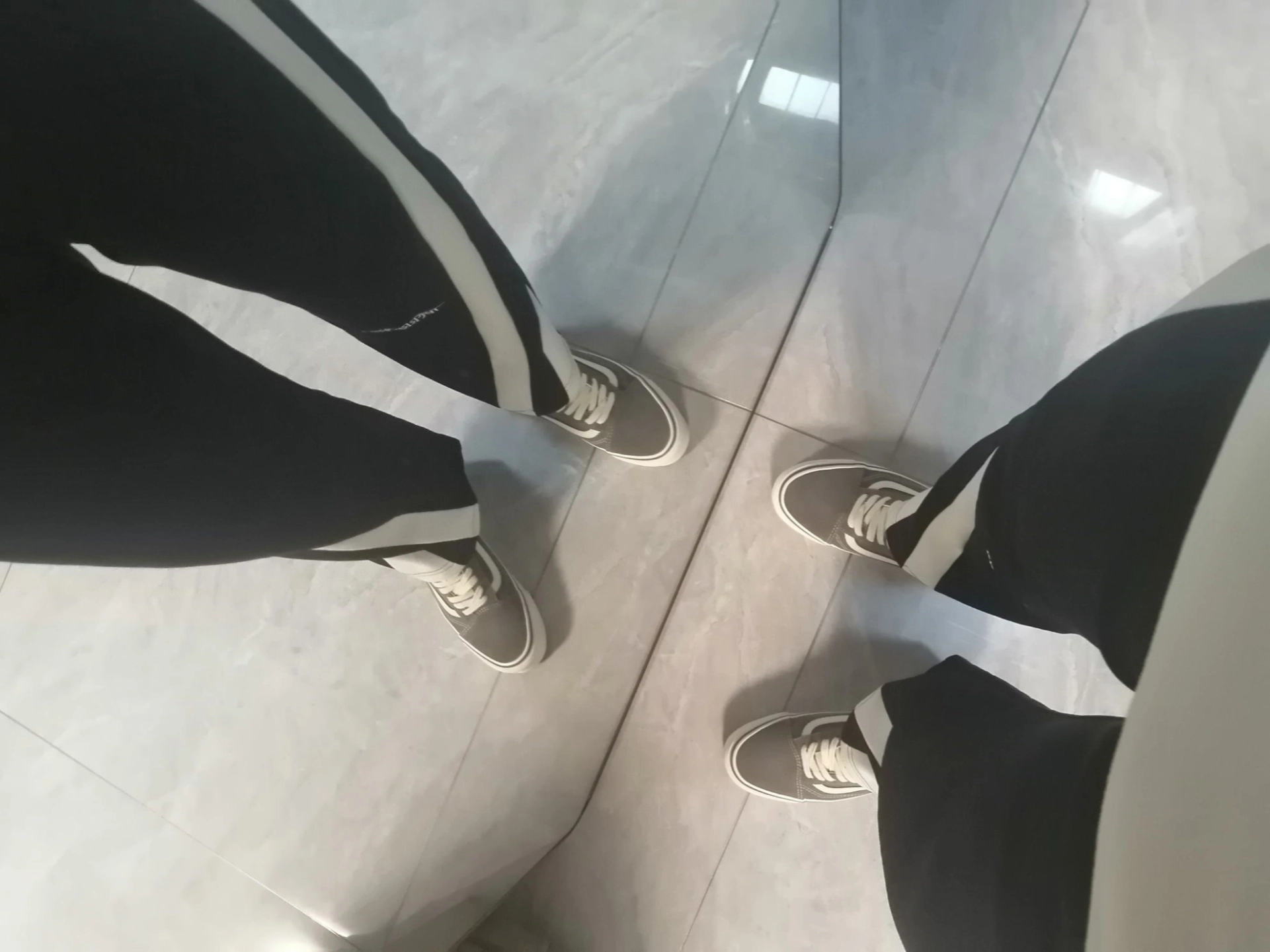 custom review-Vans Old Skool Амортизация Низкие Кроссовки для Скейтбординга Унисекс Серый Белый