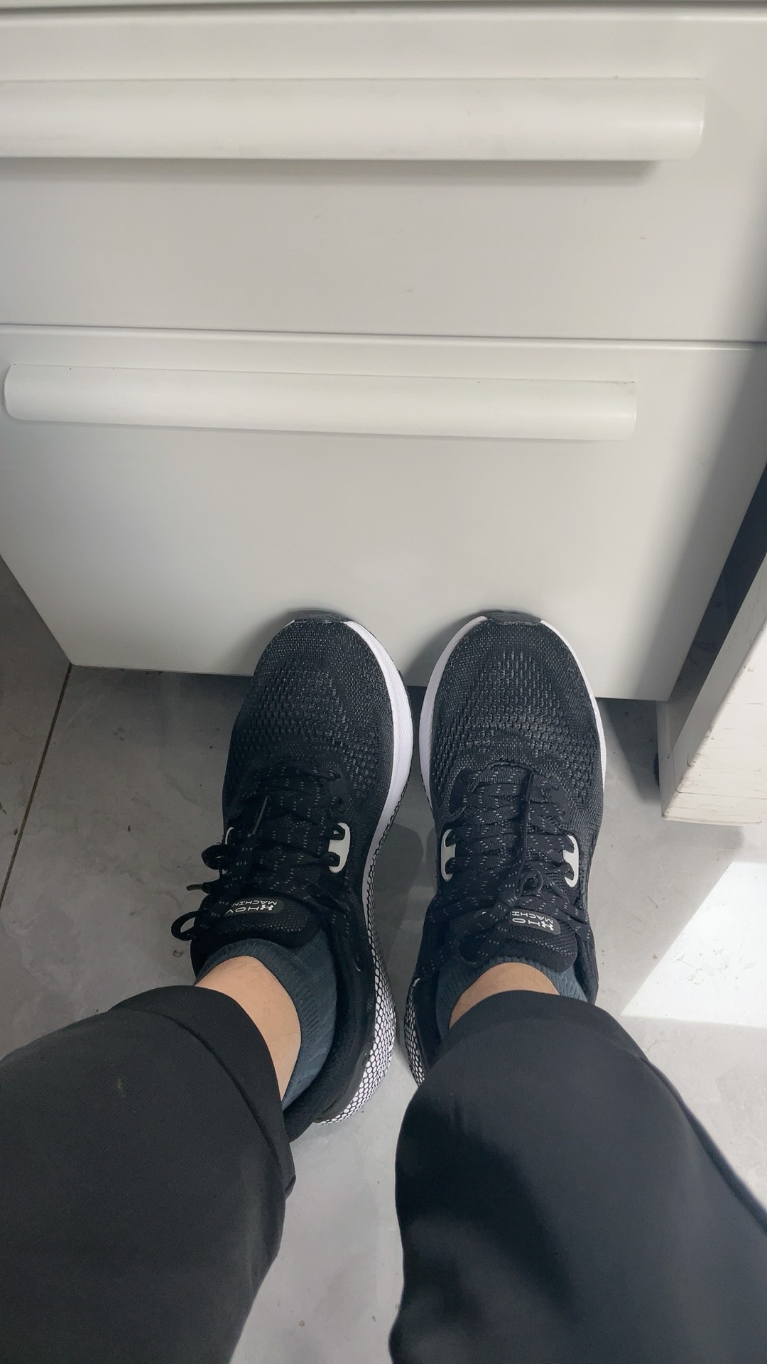 custom review-Under Armour HOVR Machina 3 Амортизация и Дышащая Низкая Обувь для Беговых Дистанций Мужская Черная