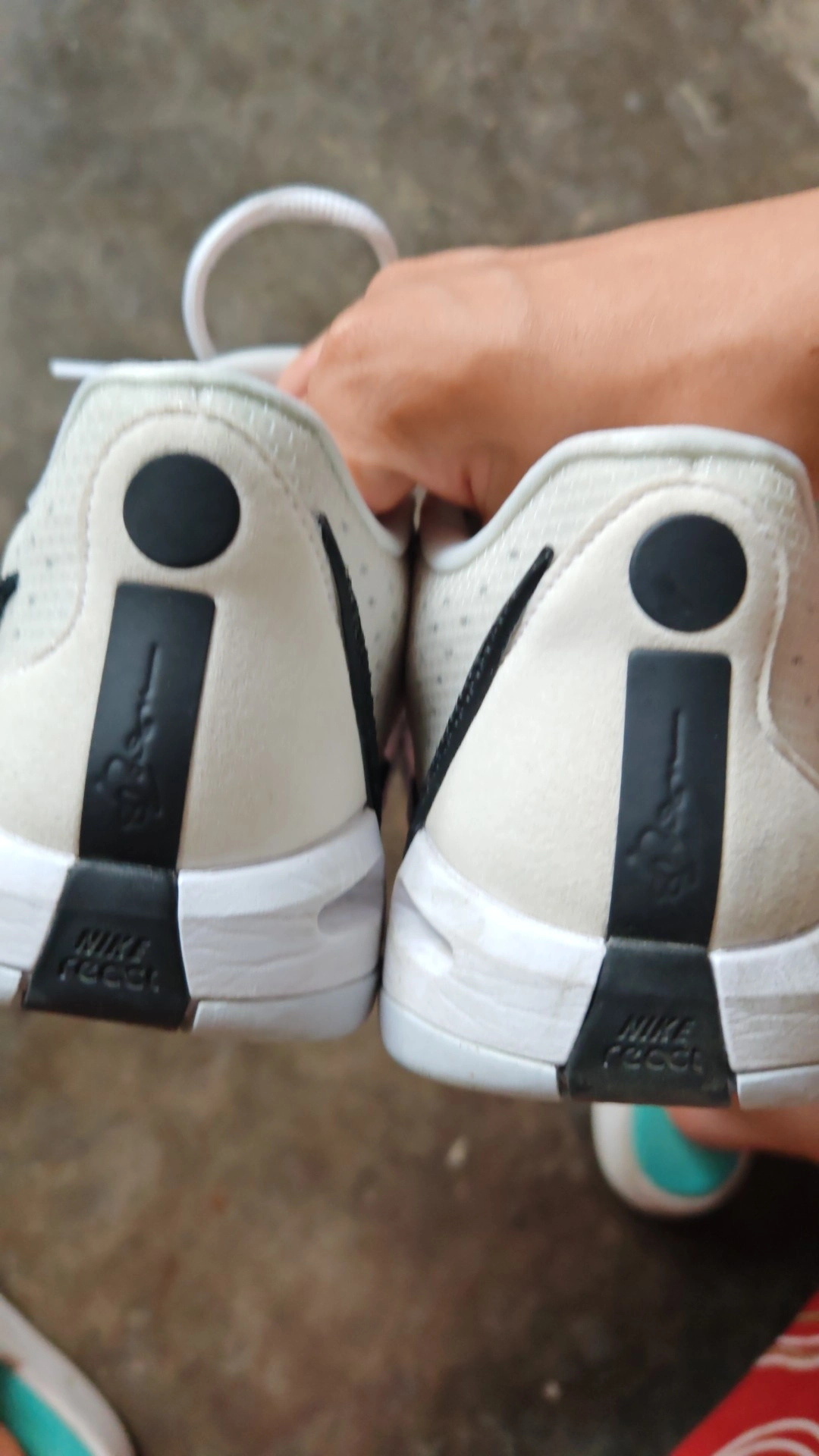 custom review-Nike Sabrina 1 'Магнитный' Низкие Баскетбольные Кроссовки Женские Белые Черные Азиатская Версия