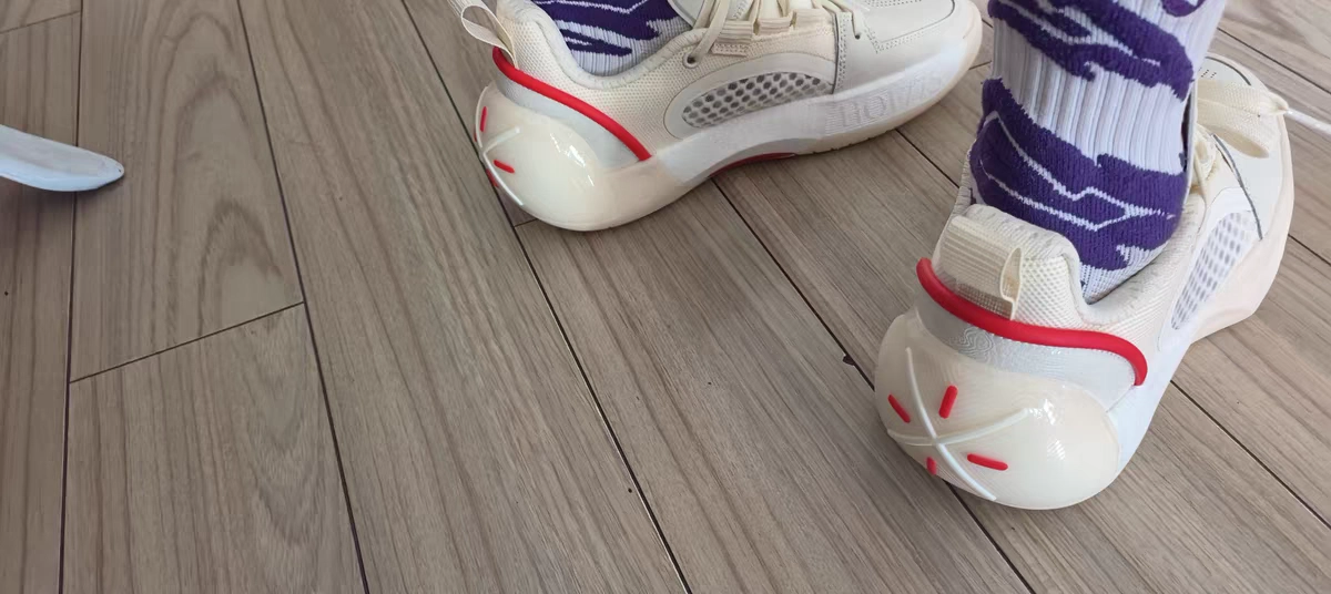 custom review-LINING All City 12 Encore Баскетбольные кроссовки Низкий топ Экрю Мужской