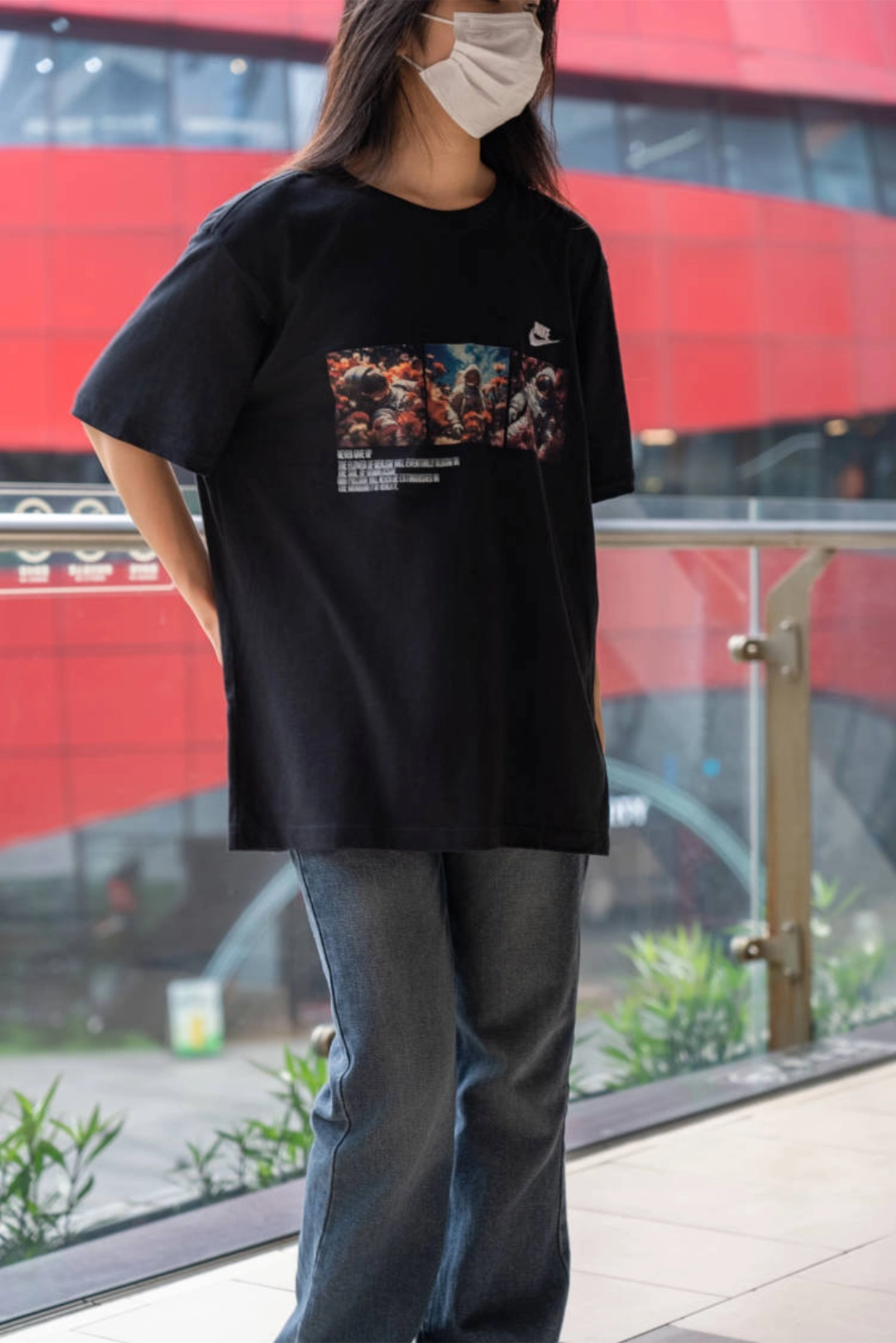 这件nike宇航员黑t也太好看了!