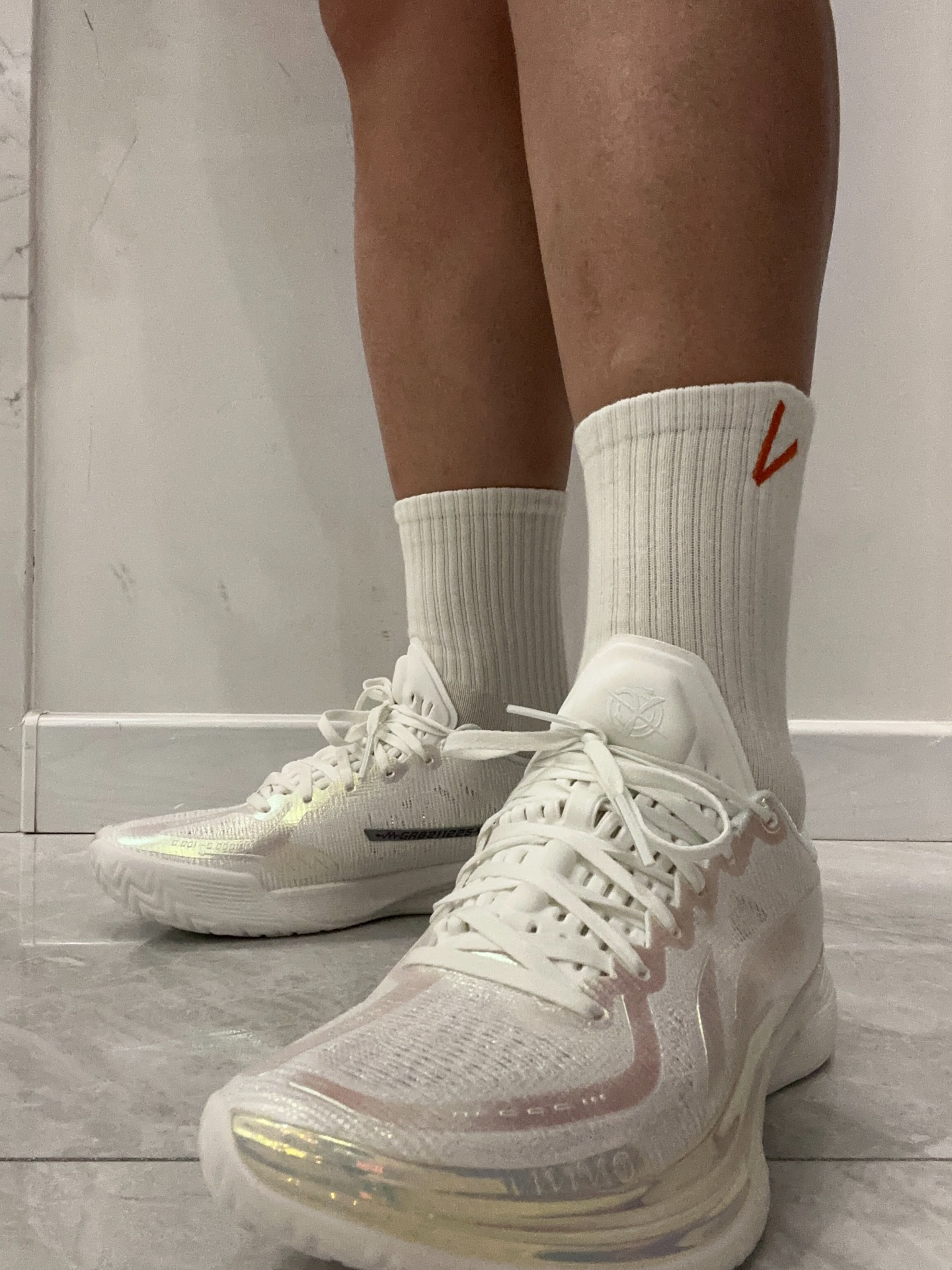custom review-LiNing Gamma Cushioning Anti Slip And Wear Resistant Support Lightweight Rebound Low Top Basketball Shoes Men
s Silver