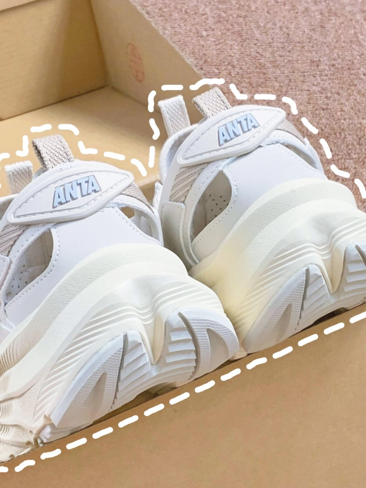 安踏这次上大分!溯溪凉鞋也太帅了吧