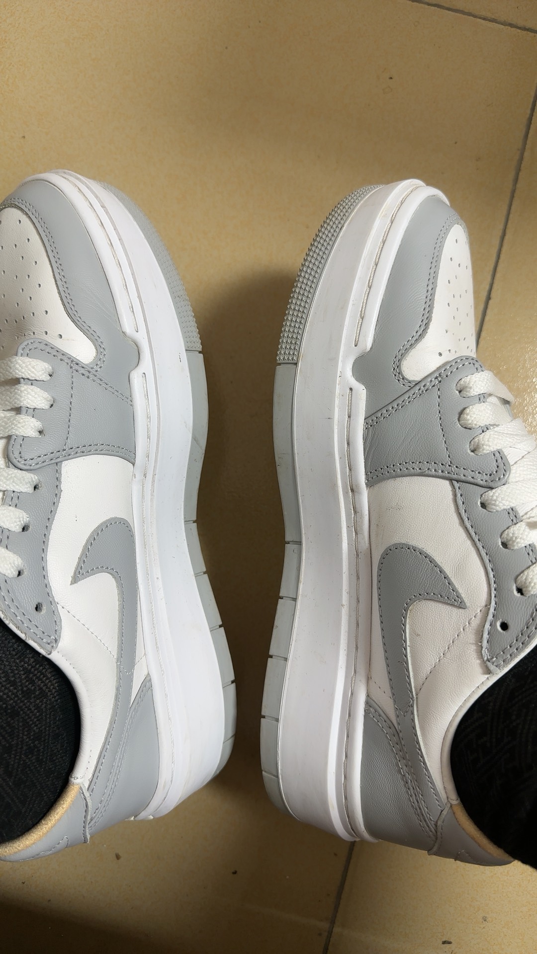 custom review-Jordan Air Jordan 1 ELEVATE Low SE 'Волк GREY' Low Топ Винтажные баскетбольные кроссовки Женские Серый белый