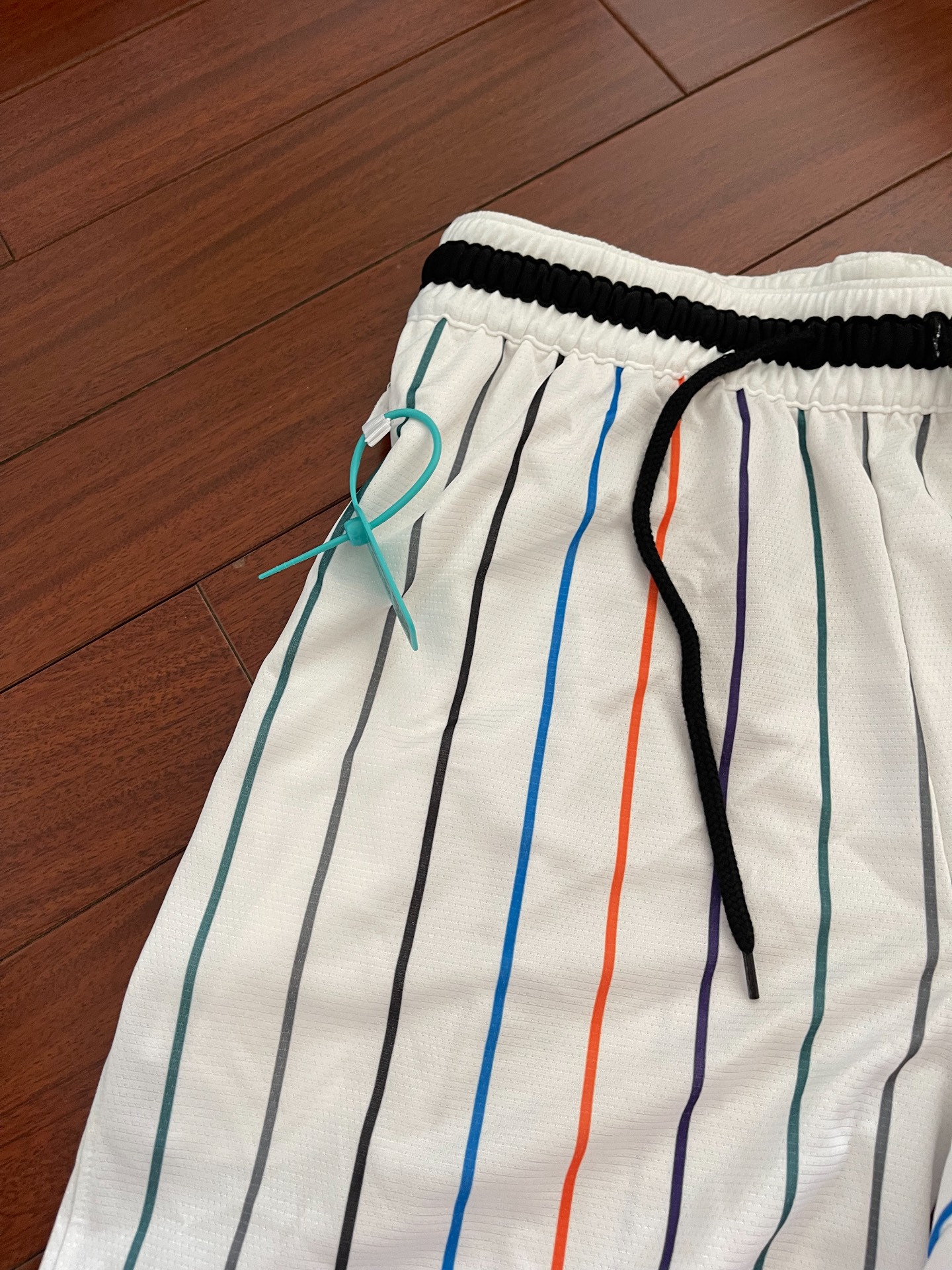 custom review-Nike Белые Мужские Повседневные Шорты