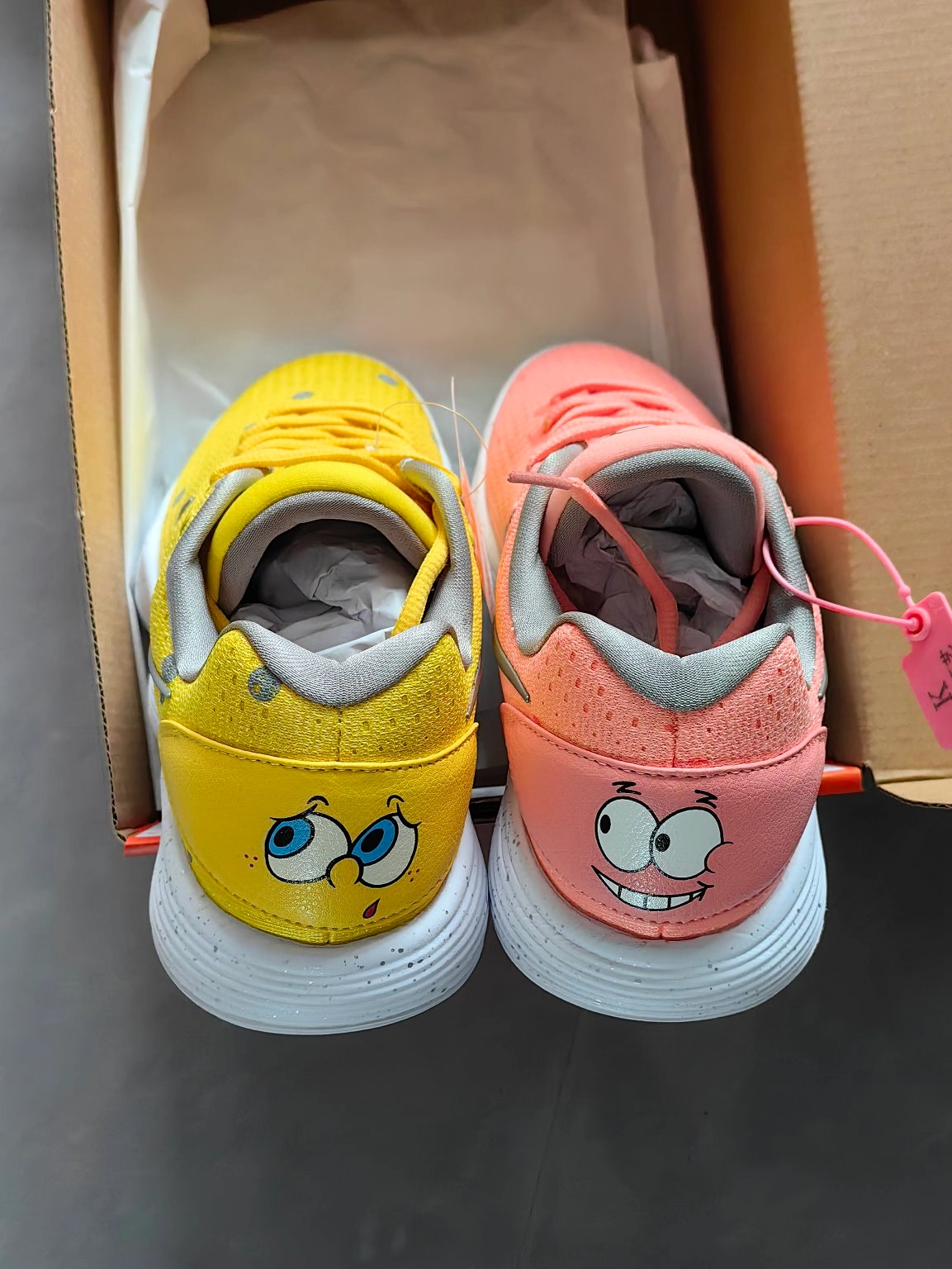 hyperdunk2017 海绵宝宝 派大星