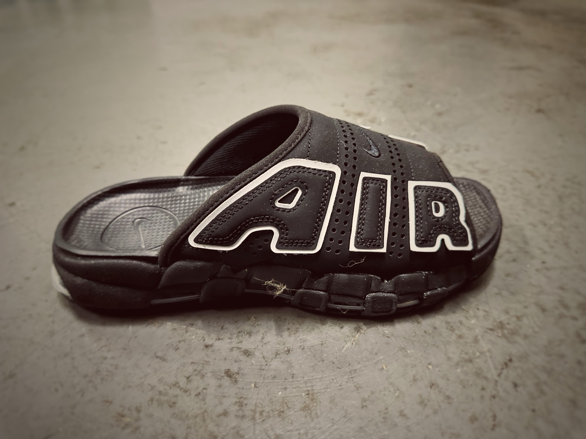 custom review-Nike Air More Uptempo Slip Resistant Abrasion Resistant Слипоны Мужской Черный