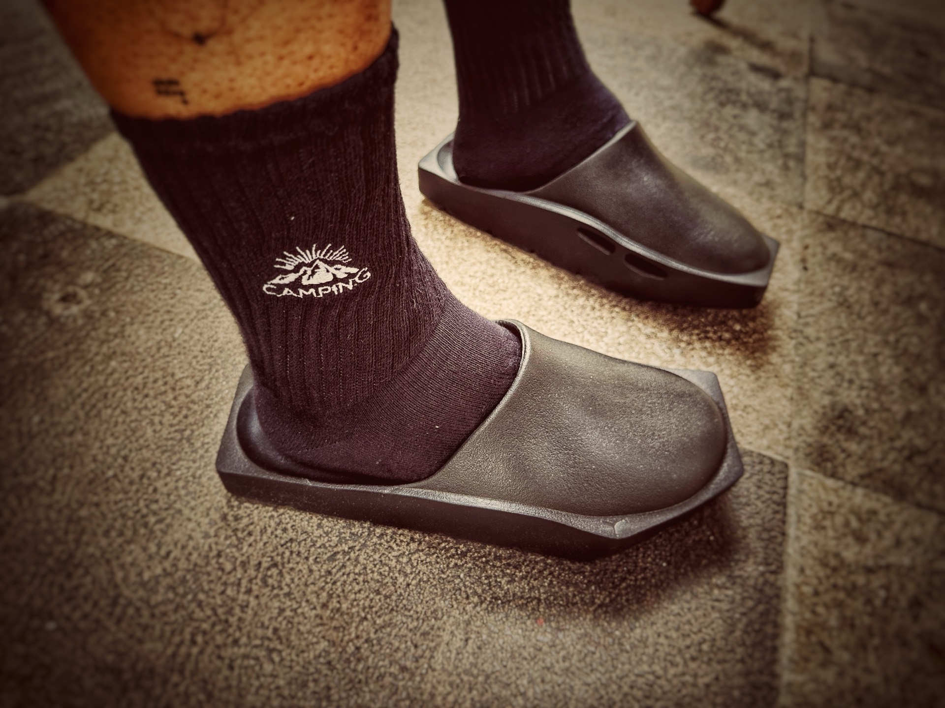 custom review-Billie Eilish x Jordan Hex Mule Череп Слип-резистентные устойчивые к истиранию шлепанцы женские черные