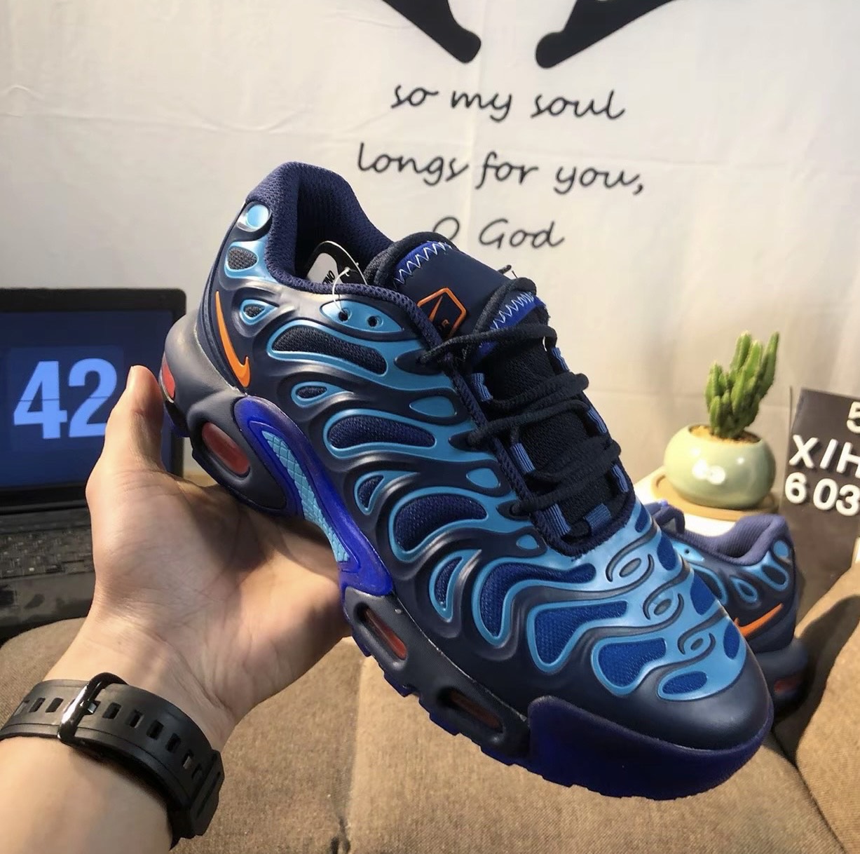 custom review-Nike Air Max Plus Low Топ Беговые кроссовки Мужские Черные Синие Оранжевые