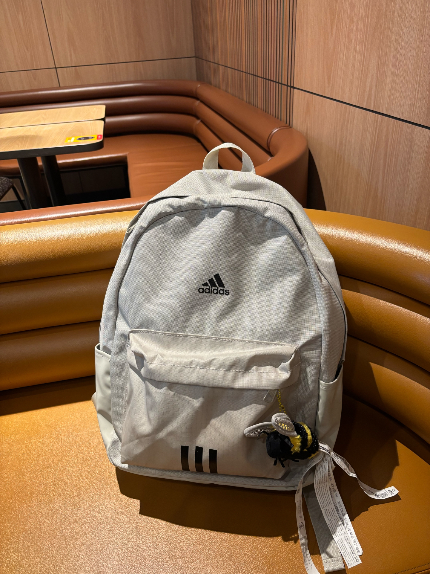 🩶🤍奶fufu阿迪双肩包